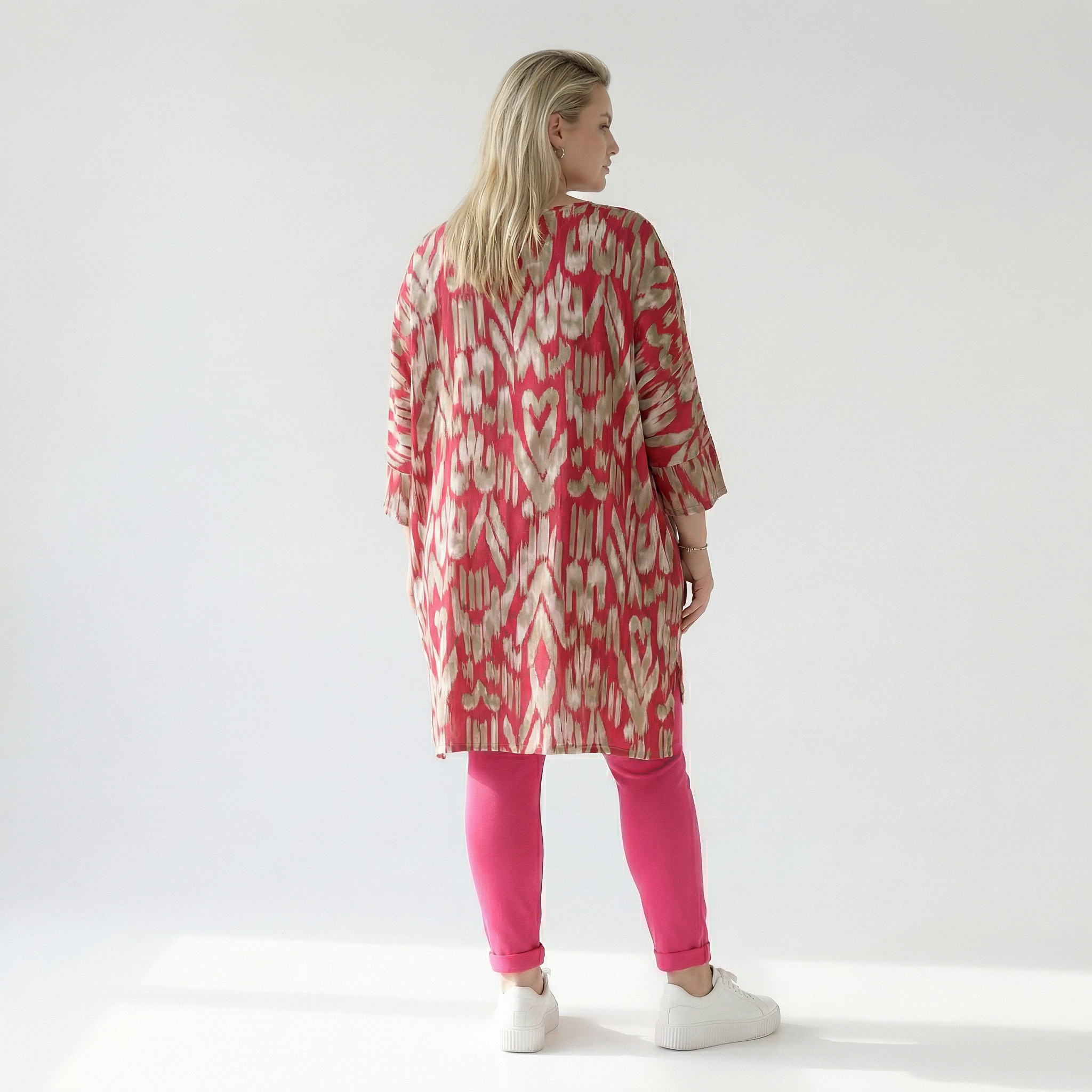  AKH Fashion Bigshirt in gerader Form, aus Viskose, 1296.06925, Fuchsia-Beige, Grafik, Schick