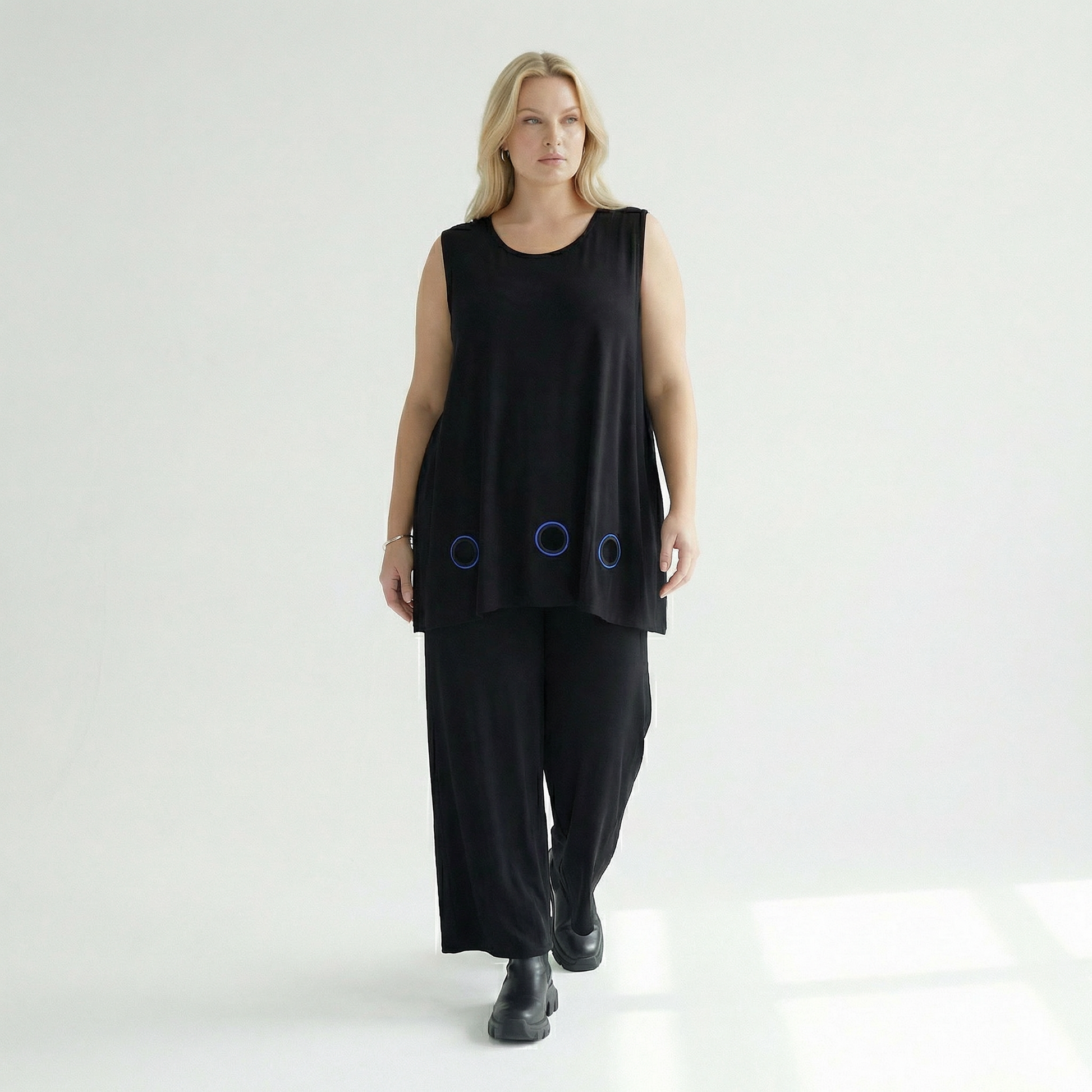  AKH Fashion Top in gerader Form, aus Viskose, 1416.06675, Schwarz/Blau, Schick, Modern