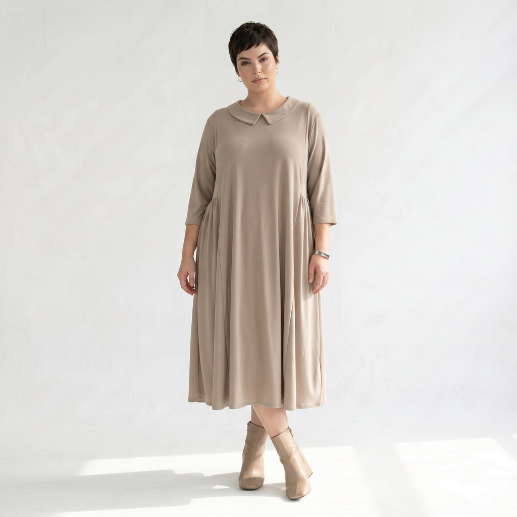 Ausgefallenes Ballonkleid im lässigen Lagenlook Oversize, stretch glatt und figurfreundlich, Beige