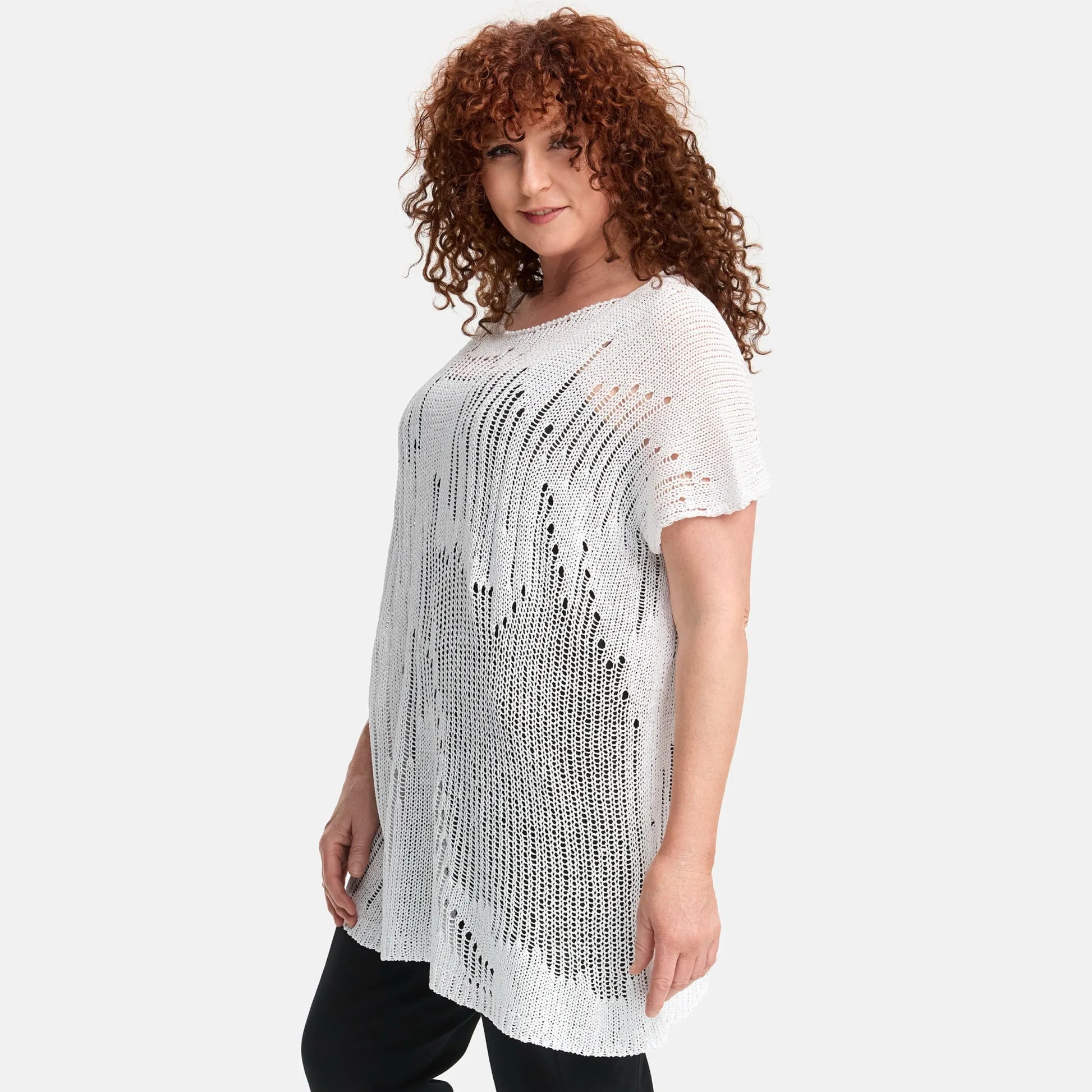  Amandine Pullover in kastiger Form, aus Baumwolle, A2807, Weiß, Schick, Modern, Bequem