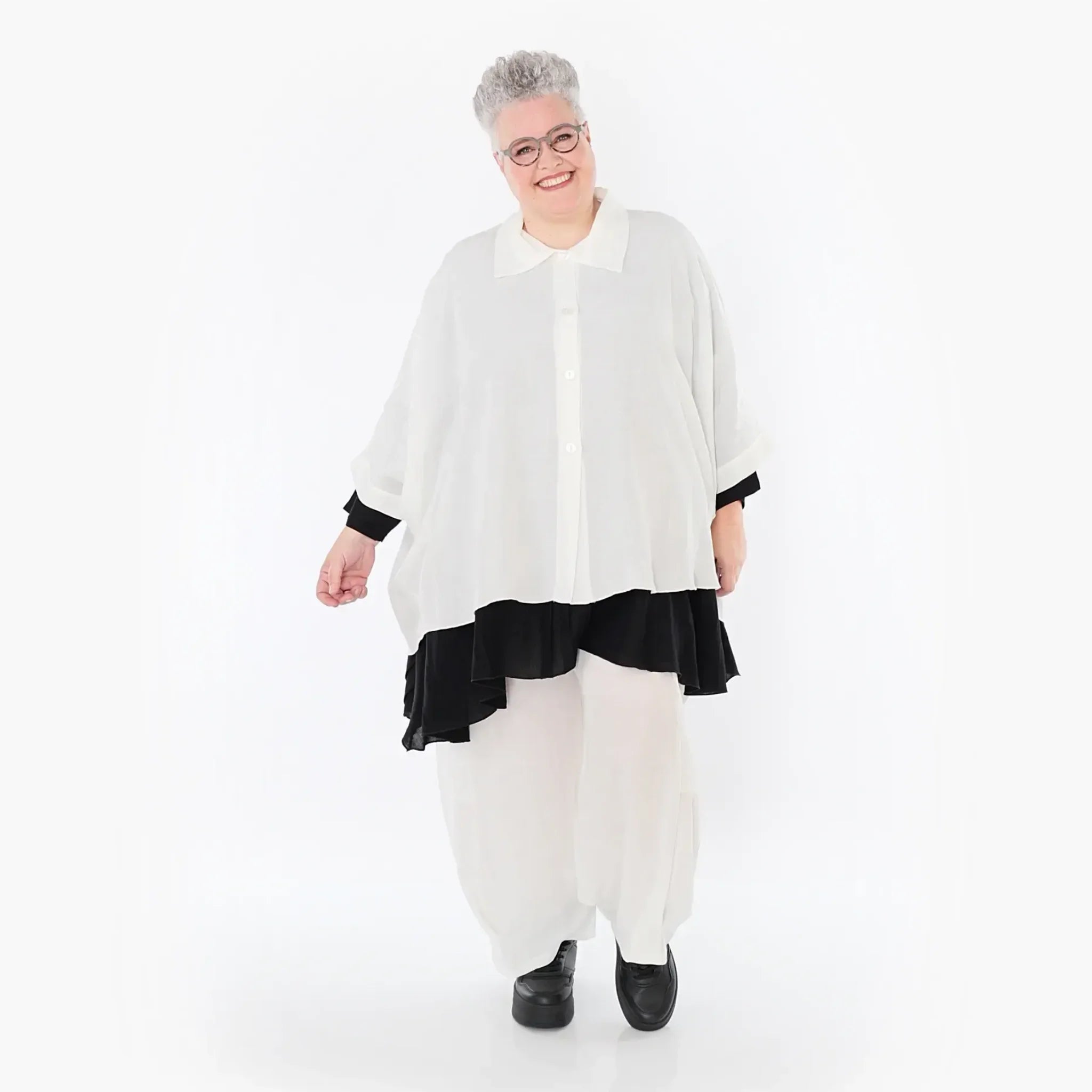  AKH Fashion Jacke in gerundeter Form, aus Viskose, 1490.07092, Weiß, Ausgefallen, Zeitlos