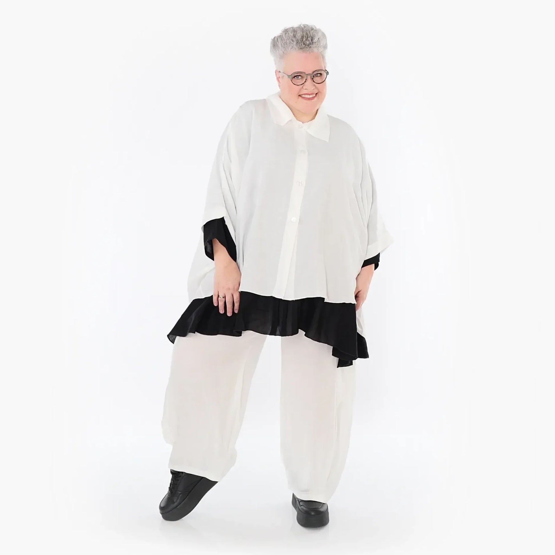  AKH Fashion Jacke in gerundeter Form, aus Viskose, 1490.07092, Weiß, Ausgefallen, Zeitlos