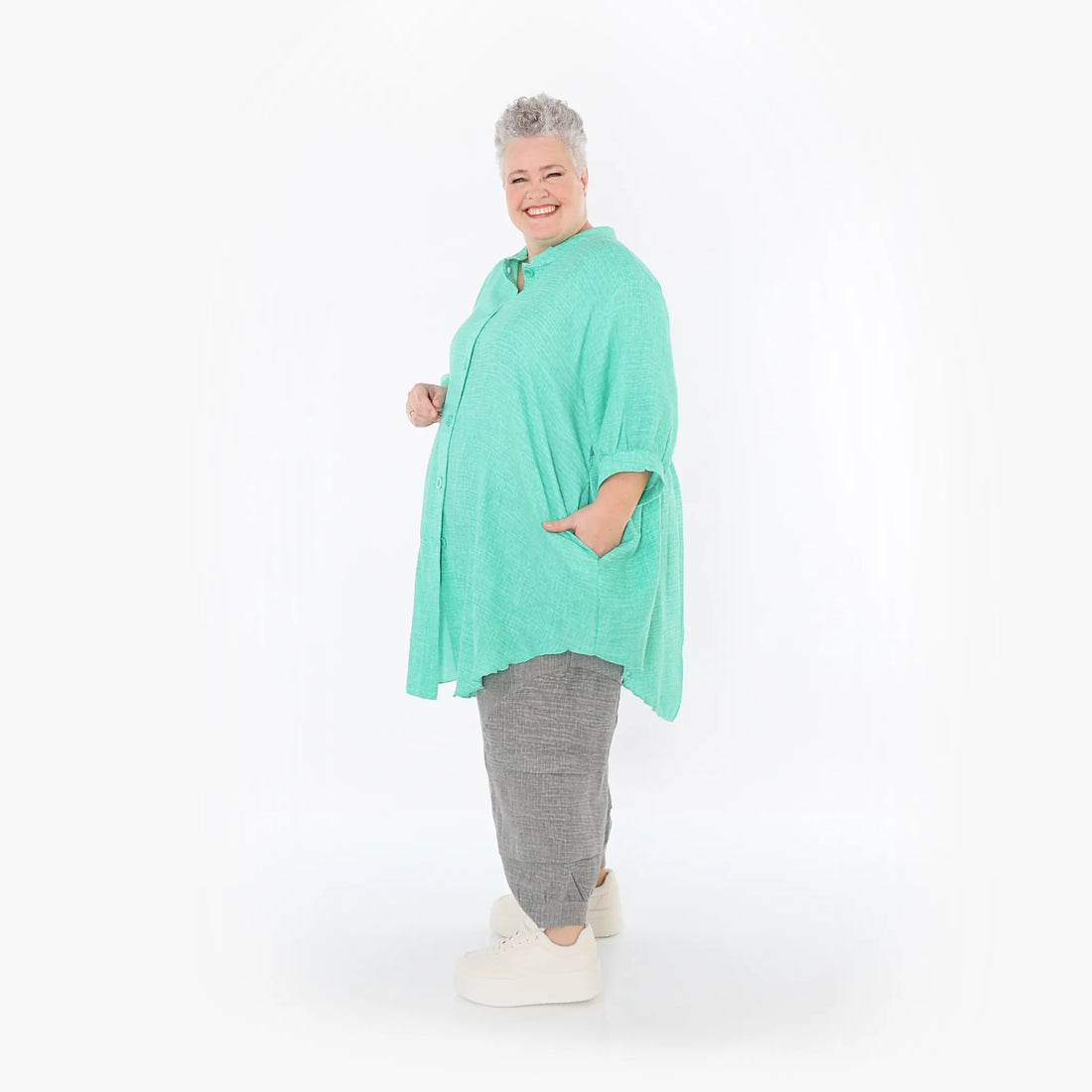  AKH Fashion Bluse in gerundeter Form, aus Baumwolle, 1501.07106, Grün, Ausgefallen, Schick