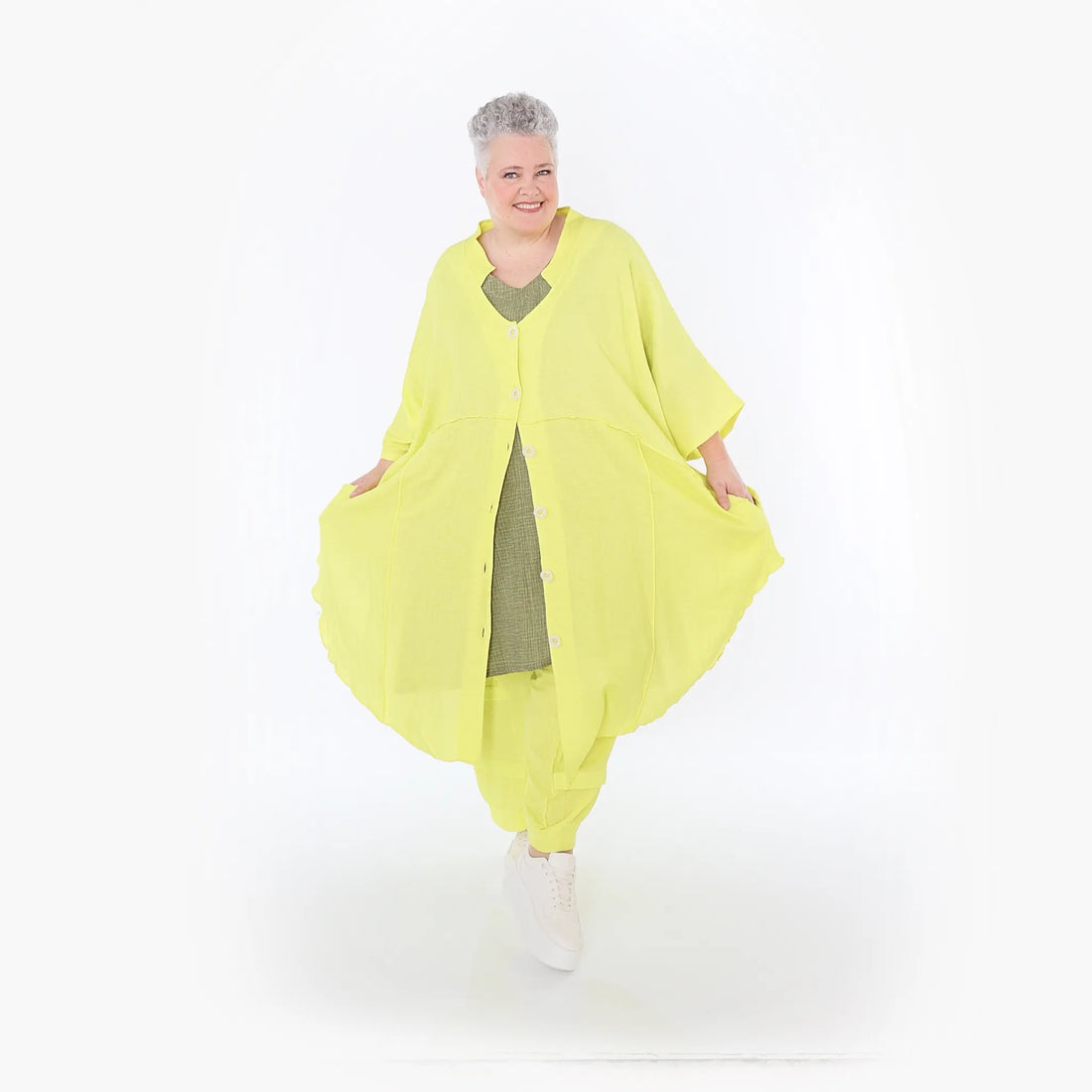  AKH Fashion Jacke in gerundeter Form, aus Baumwolle, 1501.07107, Lime, Ausgefallen, Schick