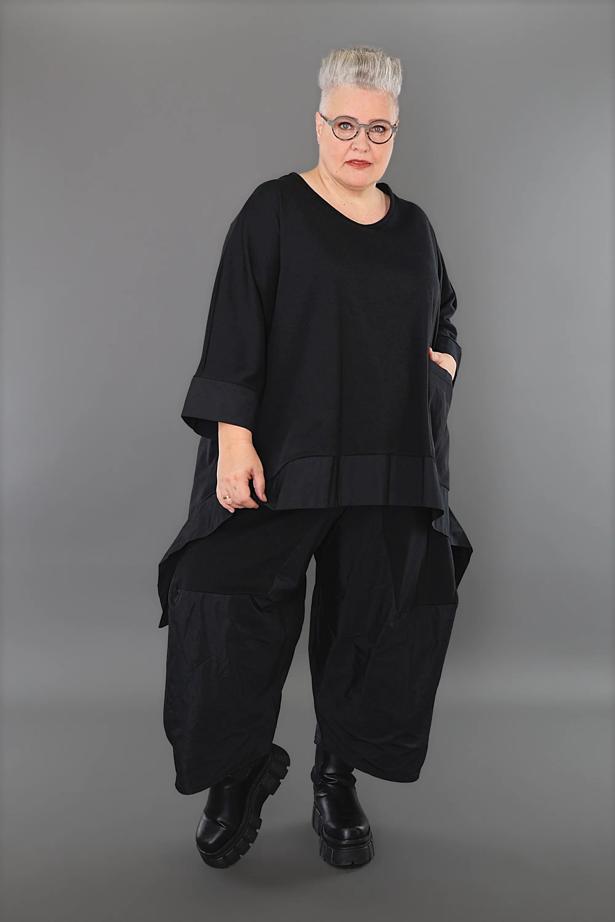 Ballonhose von AKH Premium aus Materialmix, P1001.6883, Schwarz, Ausgefallen, Zeitlos