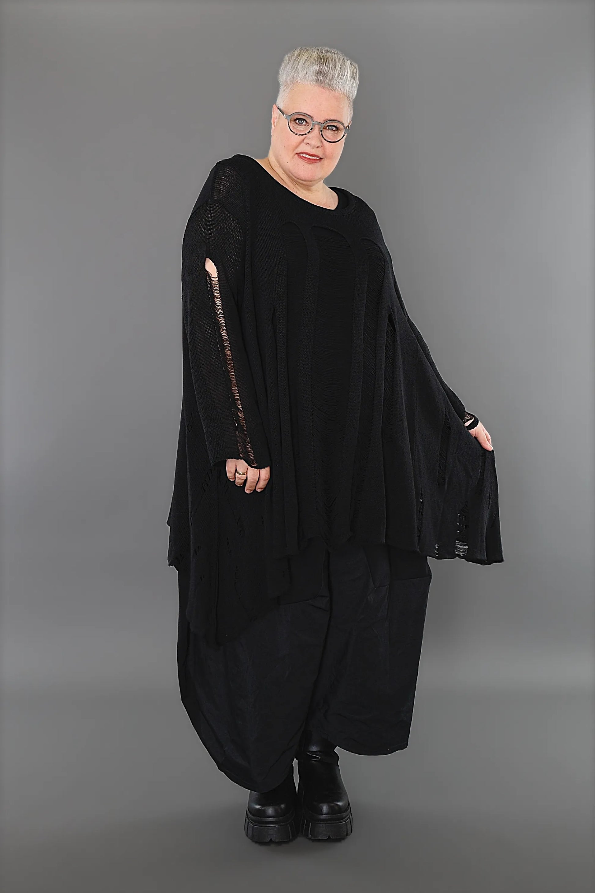  A-Form Bigshirt von AKH Premium aus Baumwolle, P1002.2530, Schwarz, Ausgefallen, Zeitlos