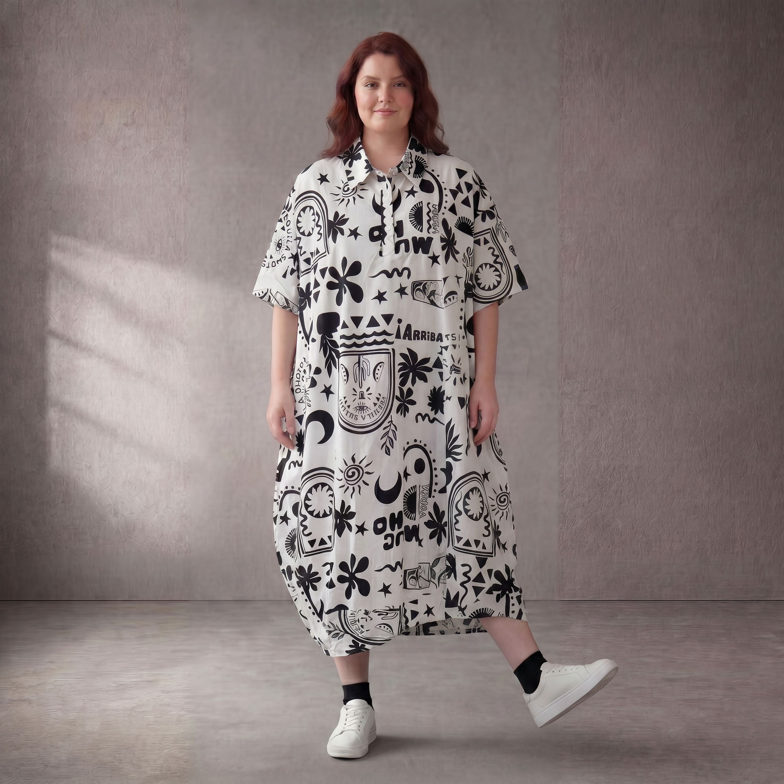 Leichtes Oversize Baumwollkleid Weiß Schwarz im Lagenlook mit Beachprint leger zeitlos