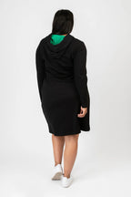  Pomme Rouge Kleid in gerader Form, aus Viskose, C6586, Schwarz-Grün, Buchstaben, Schick