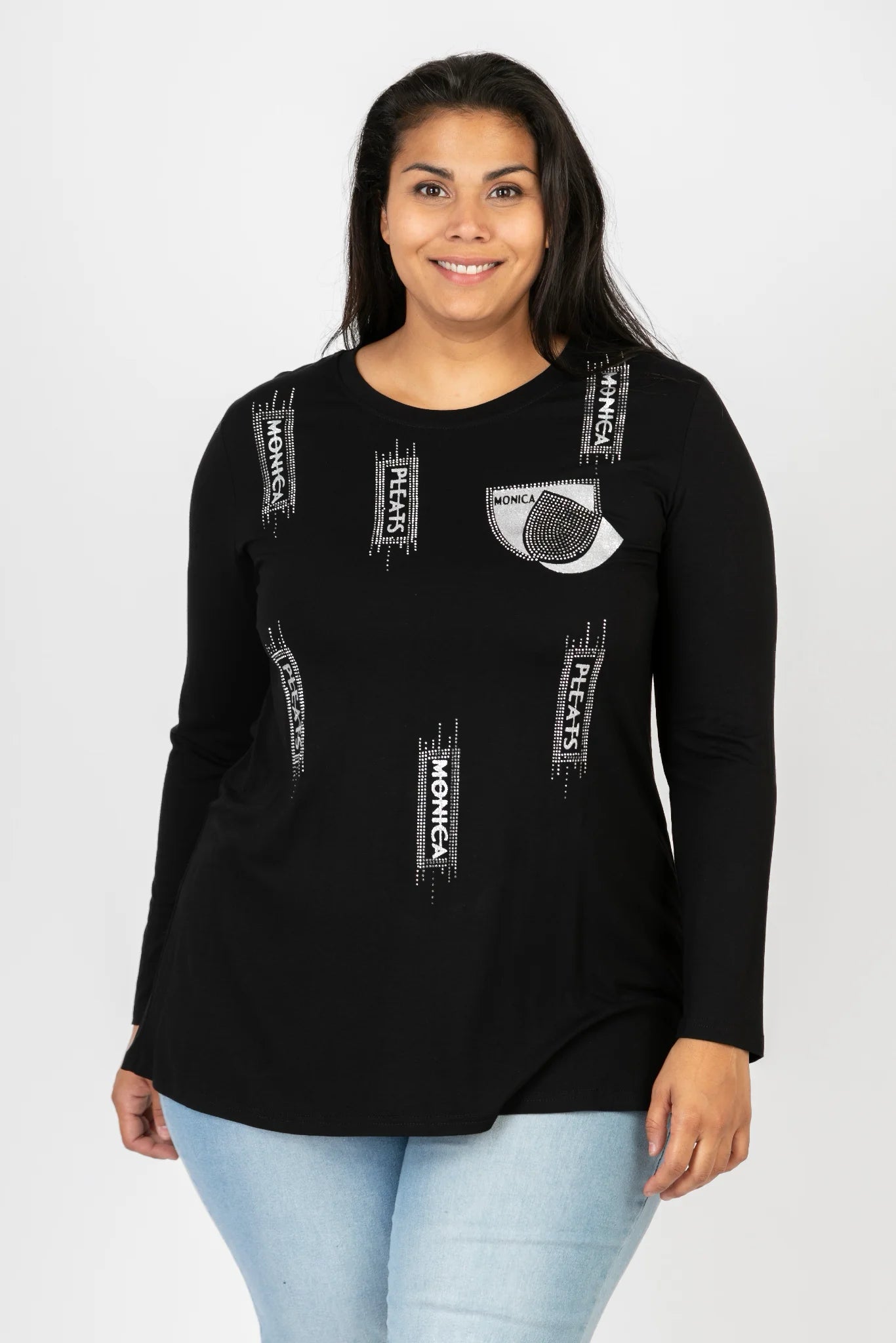  Schickes Plus Size Shirt in Schwarz mit Strassschriftzug und Print-Applikation für Herbst und Winter