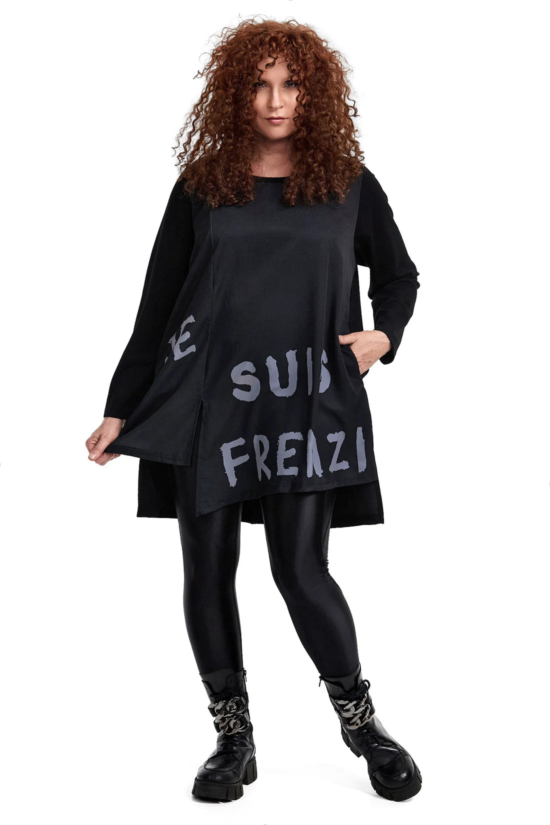  A-Form Shirt mit Typo-Print und Taschen für Plus Size Curvy Mode in hochwertiger Viskose