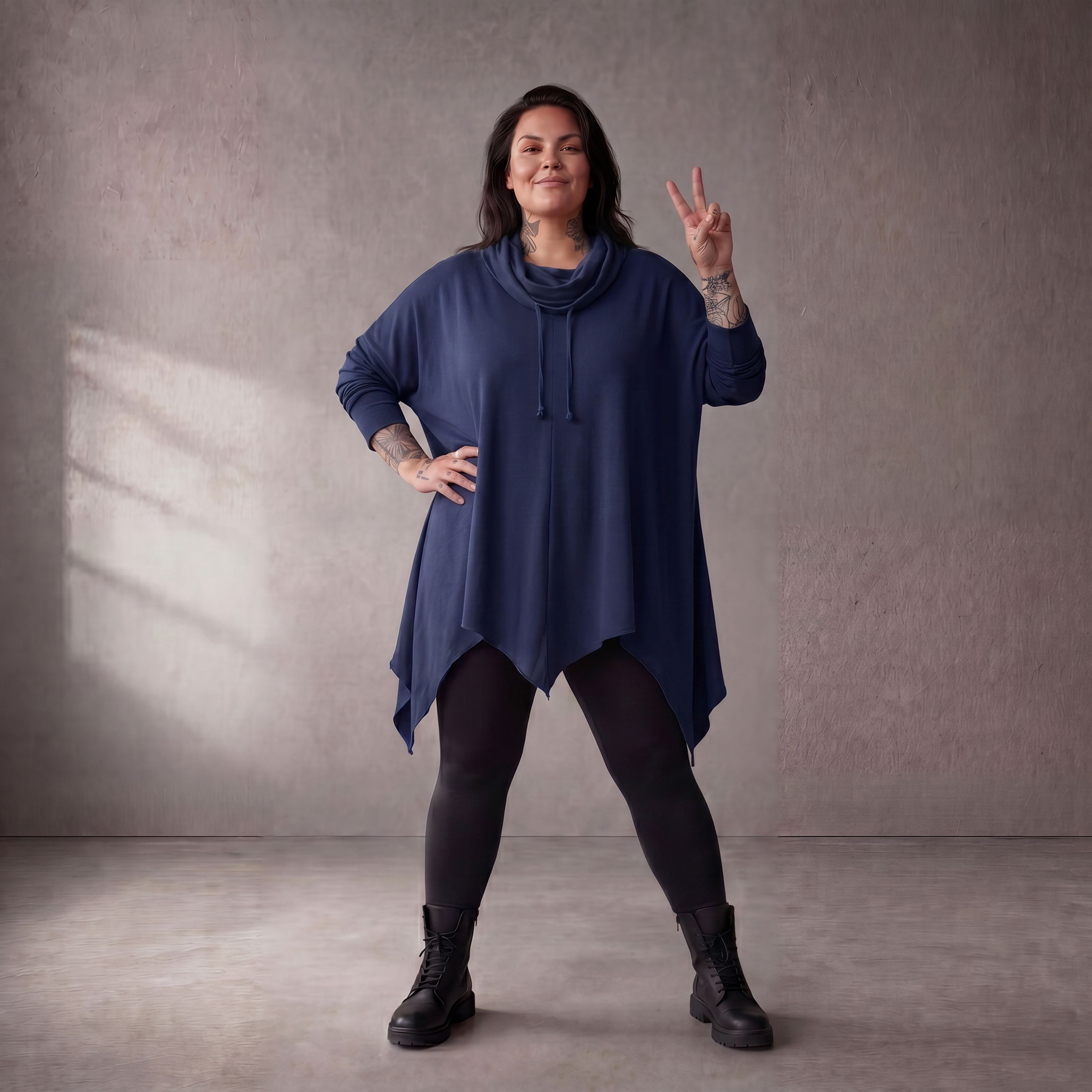 Damen Shirt Lagenlook Baumwolle Dunkelblau, Rollkragen, Oversize große Größen – Funky Diva