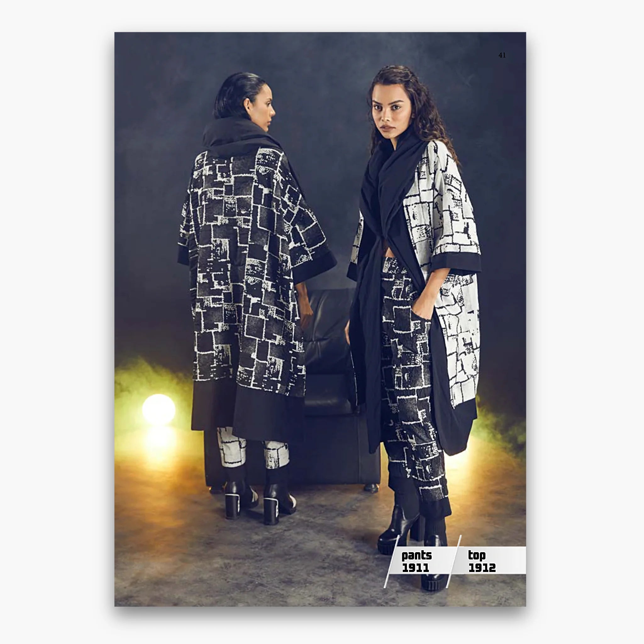 Mantel von H4 Fashion aus Polyamid in gerader Form, ausgefallene Lagenlook Mode