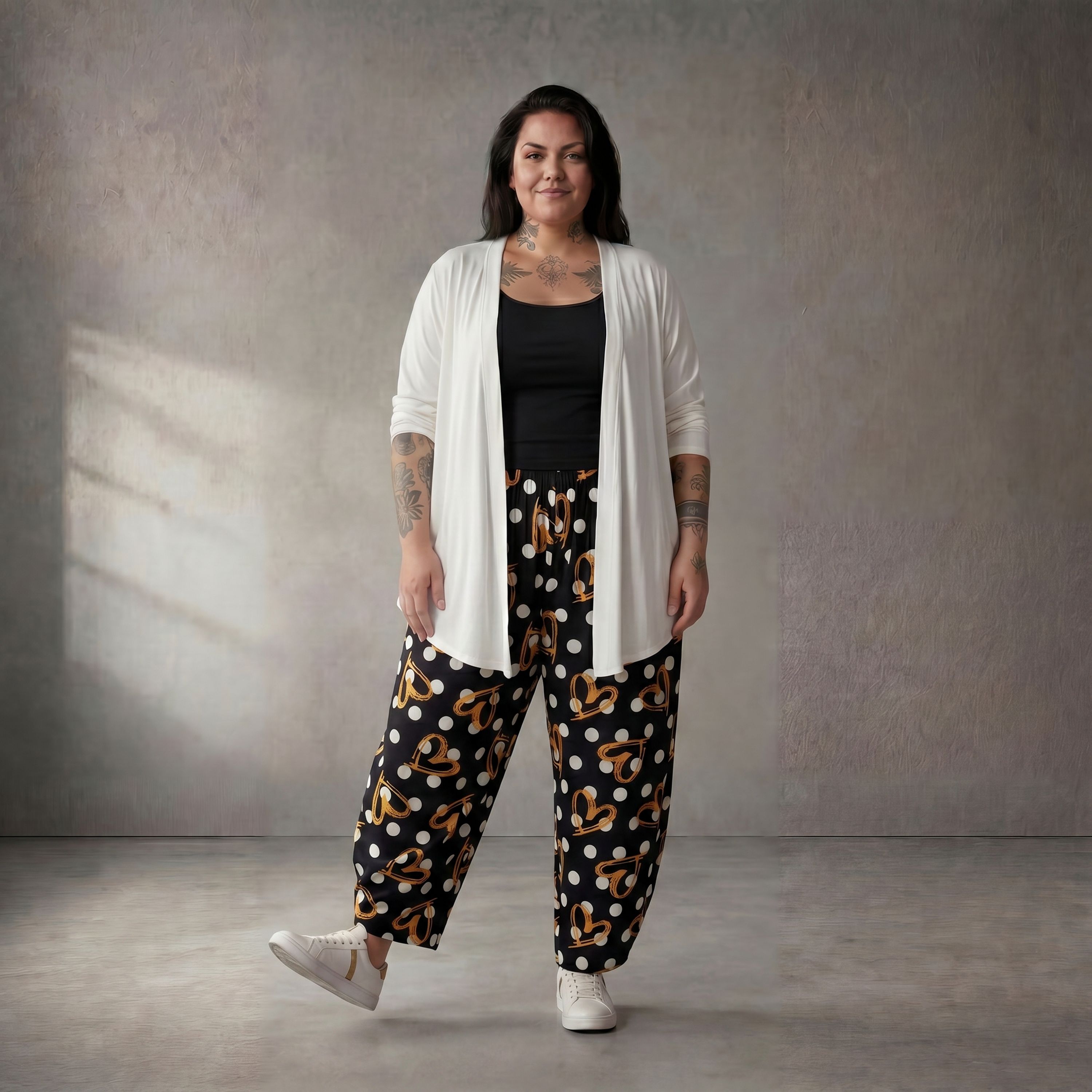 Ausgefallene Oversize Ballonhose Schwarz Weiß Orange Viskose leger Lagenlook zeitlos sehr