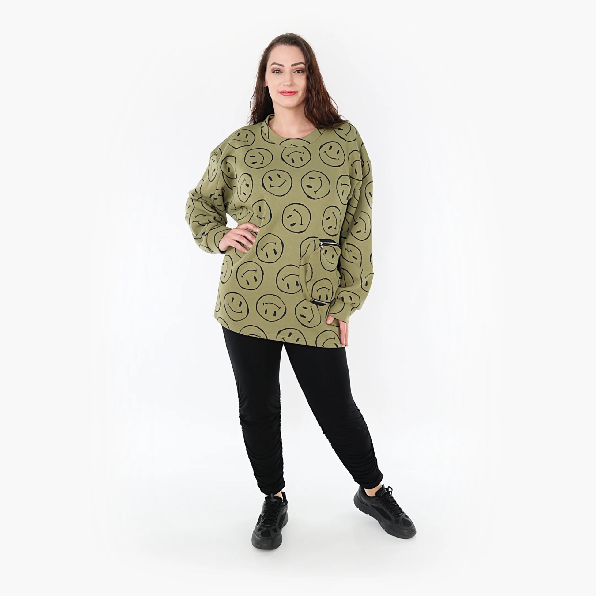  A-Form Shirt in Oliv und Schwarz für Plus Size mit praktischen Taschen für kühle Monate