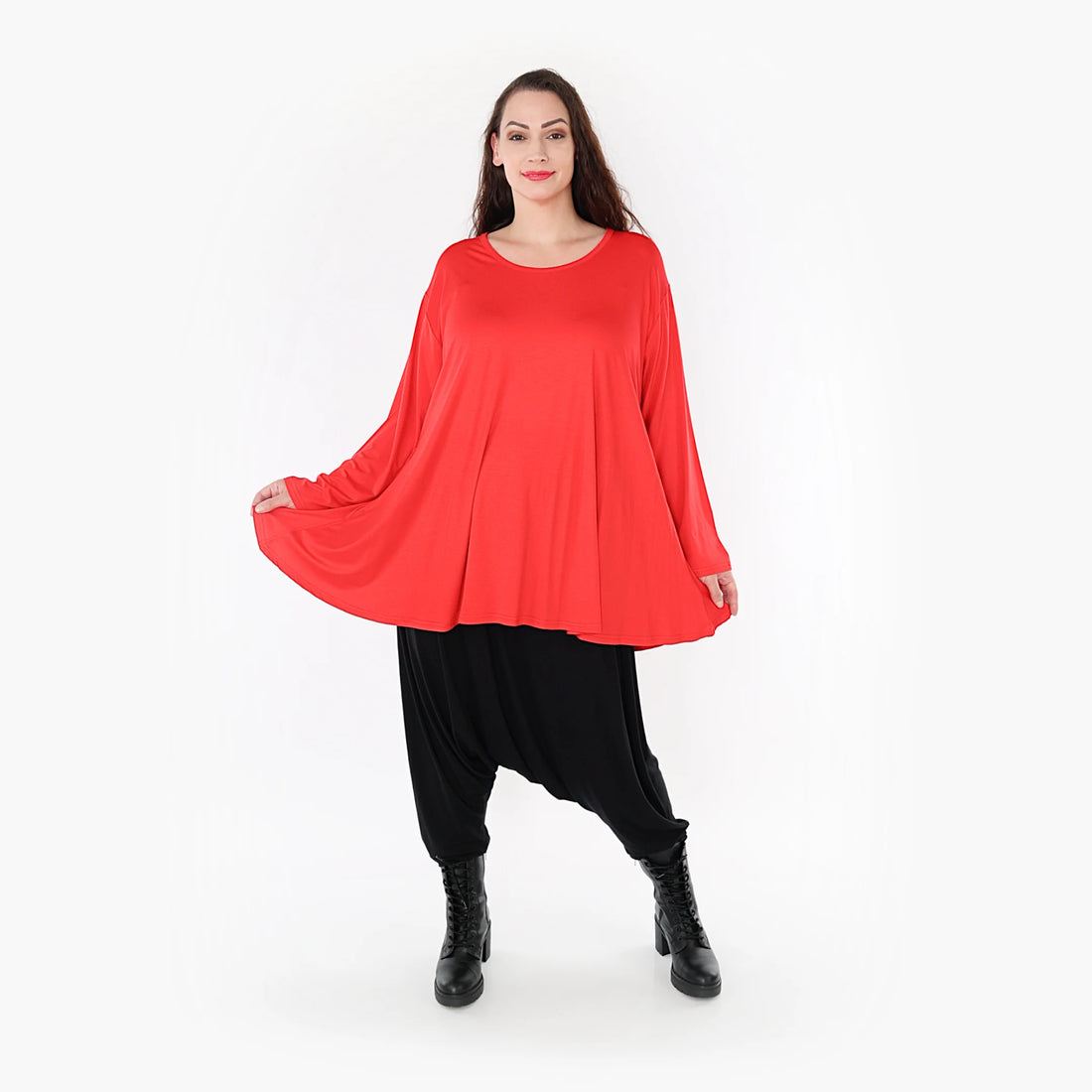  Lässiges Glocken-Form Shirt aus weichem Viskose-Jersey in zeitlosem Rot mit Taschen und Oversize-Schnitt