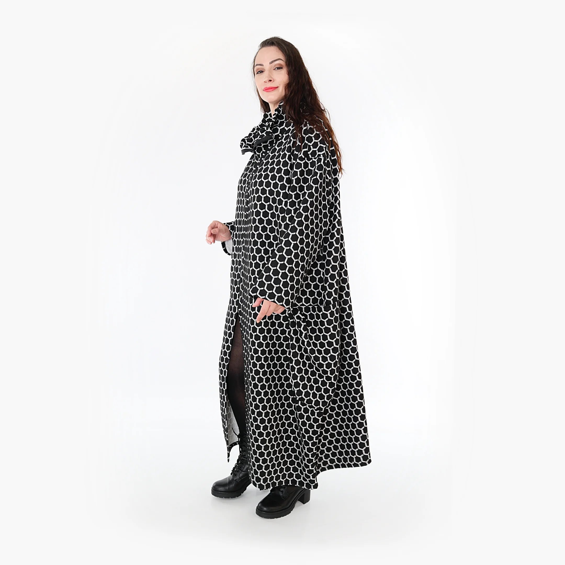  Ballonmantel von AKH Fashion aus Materialmix, 1365.06985, Schwarz-Weiß, Raute, Schick