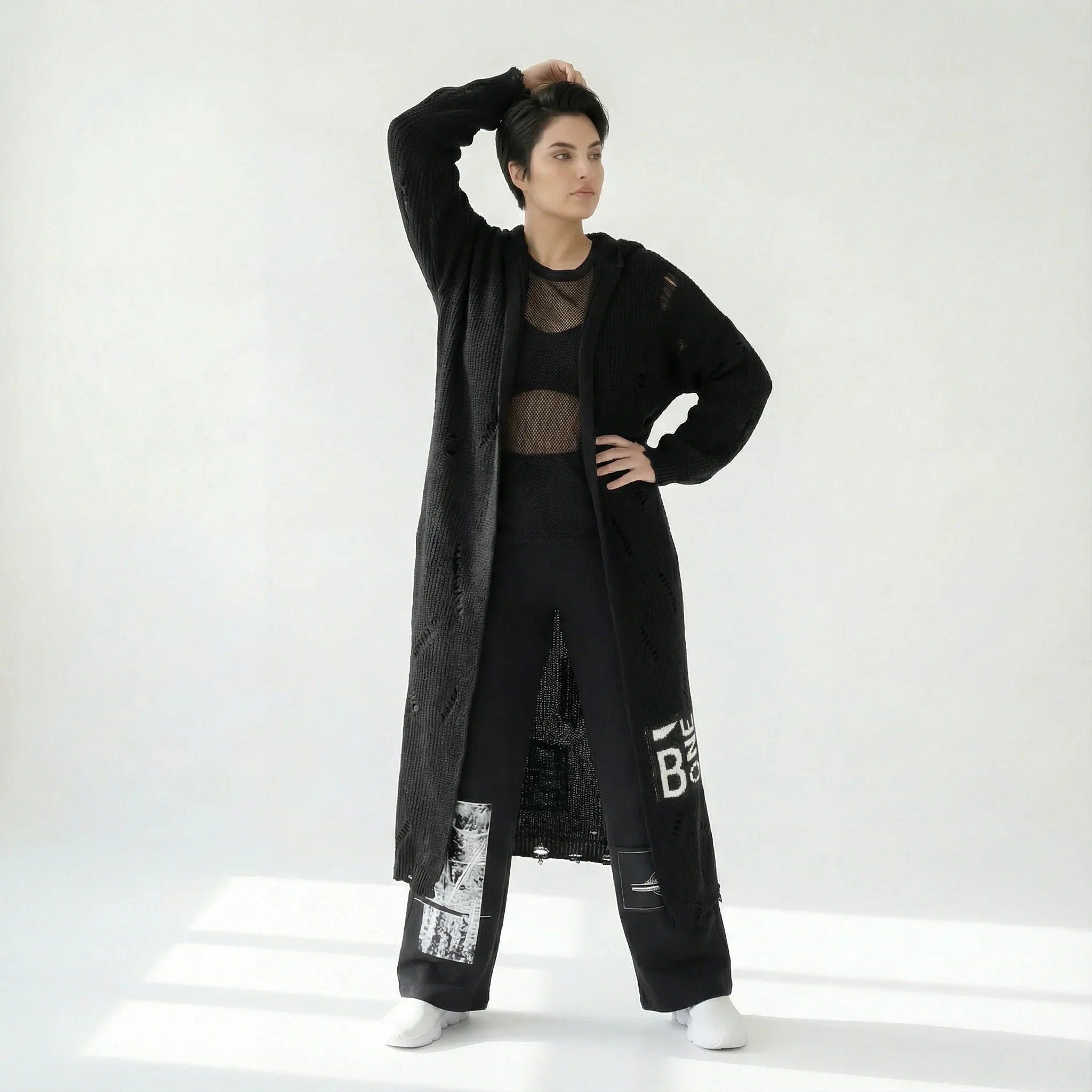 Oversize Grobstrick Cardigan mit Schrift Applikationen Übergang B One Damenmode jetzt bei Modeare entdecken
