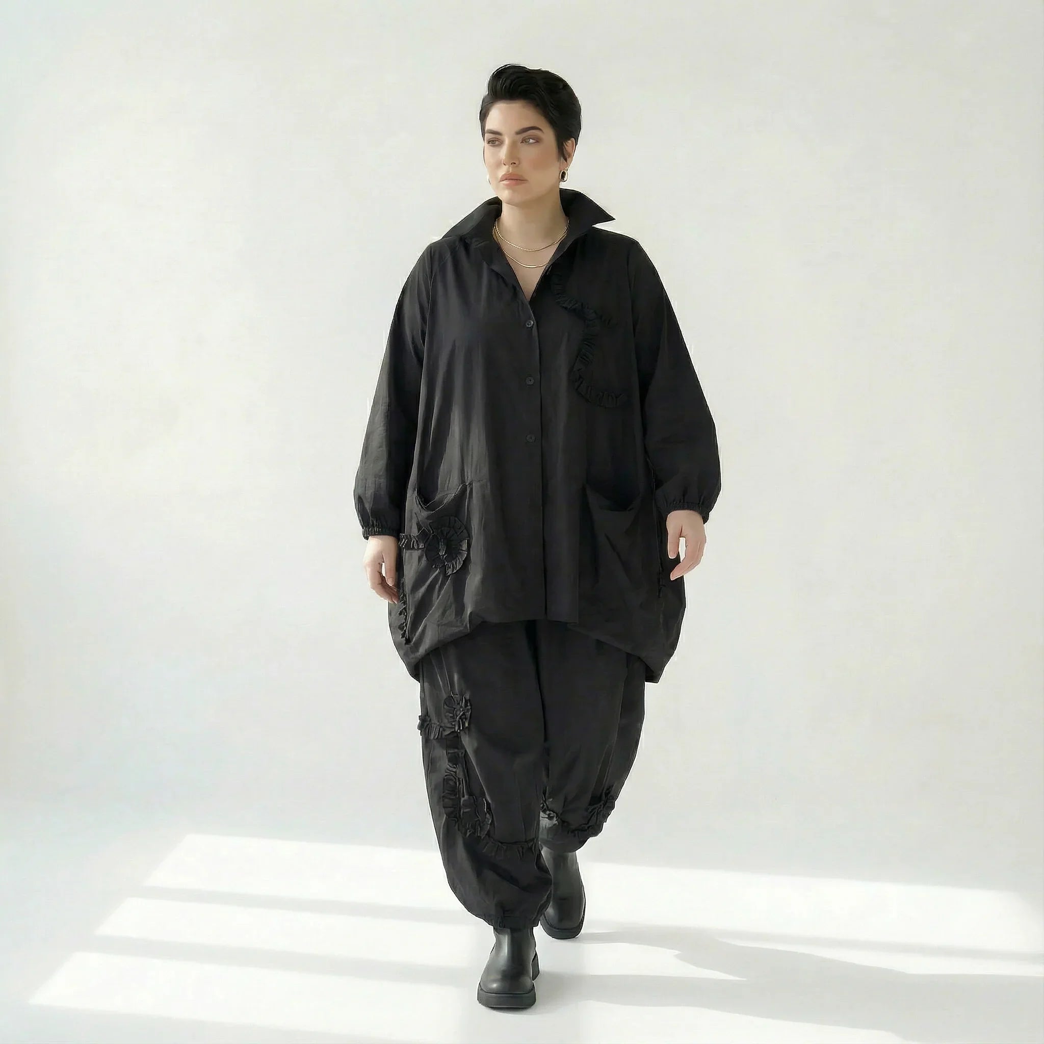 Schwarze Oversize Hose Damen Avantgarde Lagenlook Polyester Frühjahr Sommer Caraclan Modeare