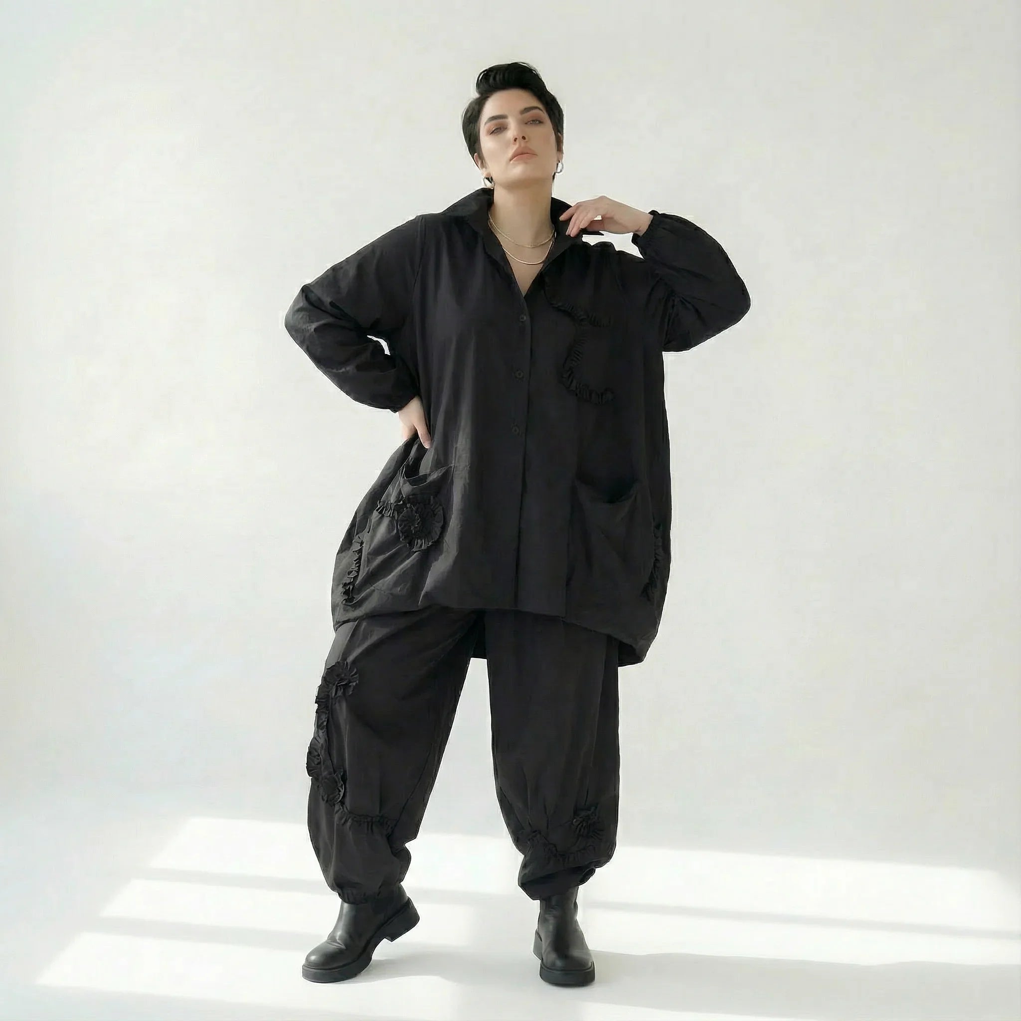 Schwarze Oversize Hose Damen Avantgarde Lagenlook Polyester Frühjahr Sommer Caraclan Modeare