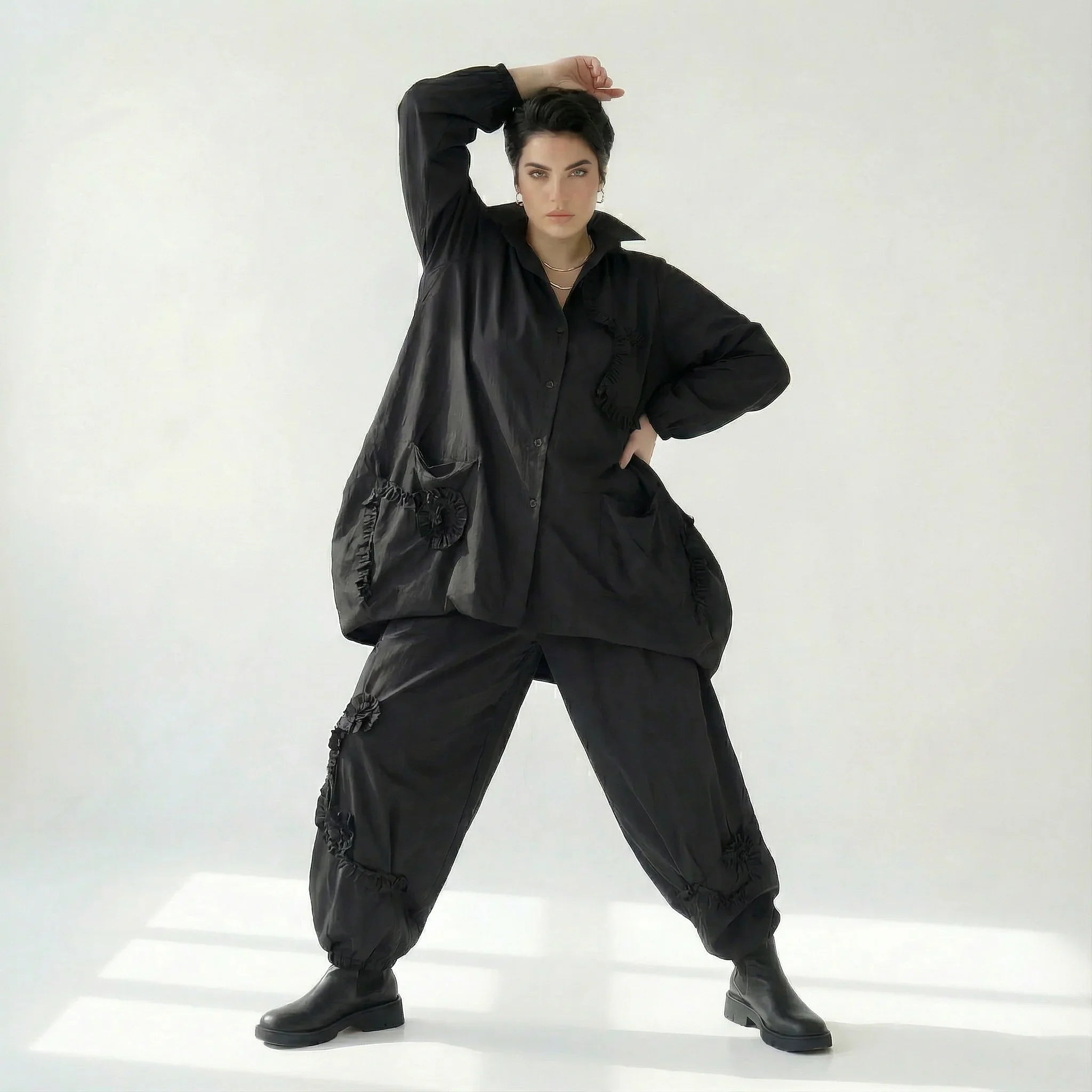 Schwarze Oversize Hose Damen Avantgarde Lagenlook Polyester Frühjahr Sommer Caraclan Modeare