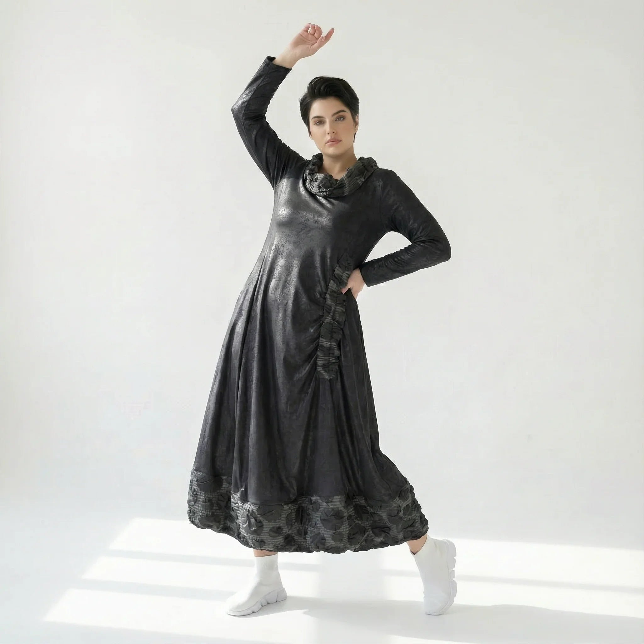 Oversize Kleid A Form Lederimitat Übergang Avantgarde Caraclan Damenmode Modeare Onlineshop