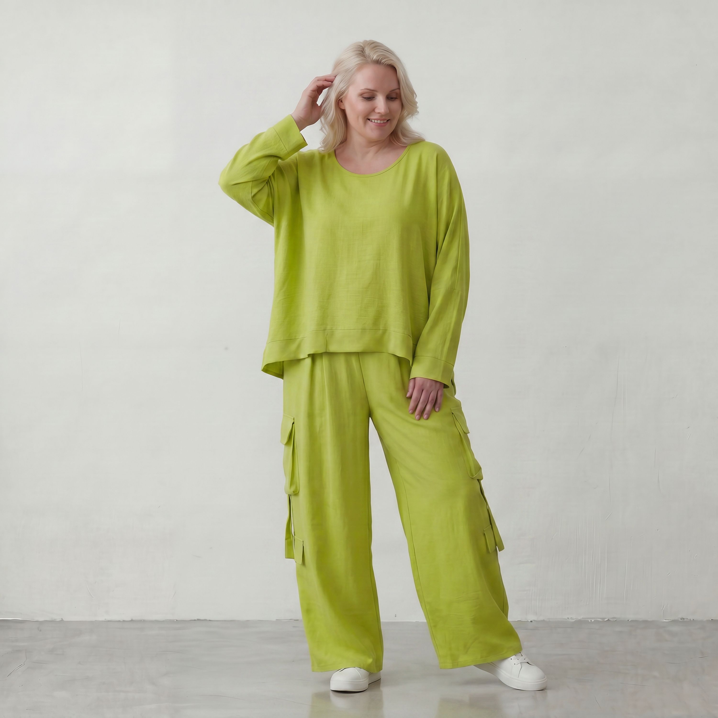 Apfelgrün Leinenlook Überwurf im Oversize Lagenlook sehr leger zeitlos ausgefallen luftig