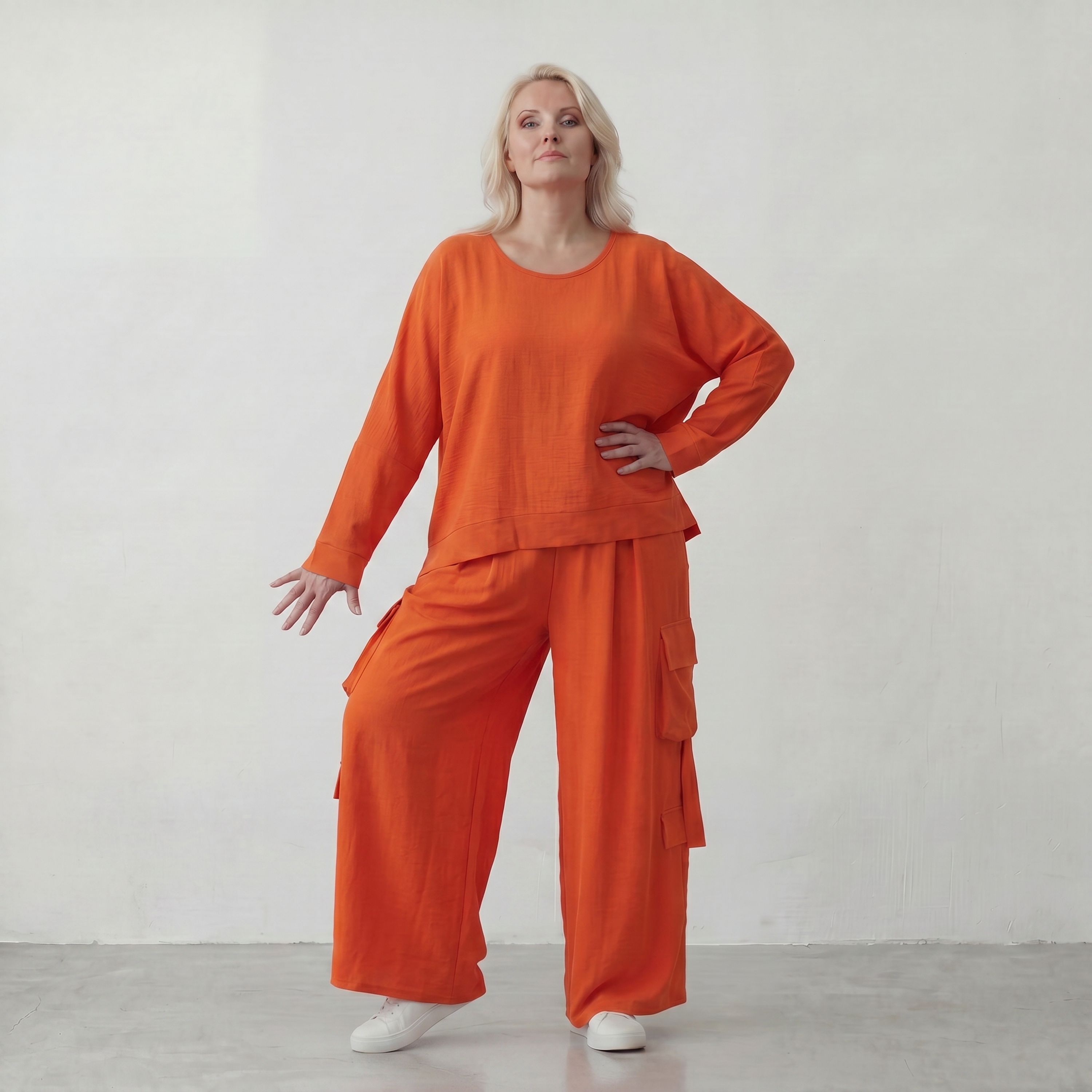 Zeitlos legerer Oversize Lagenlook Überwurf in Hellrot mit luftiger Leinenoptik Schnitt