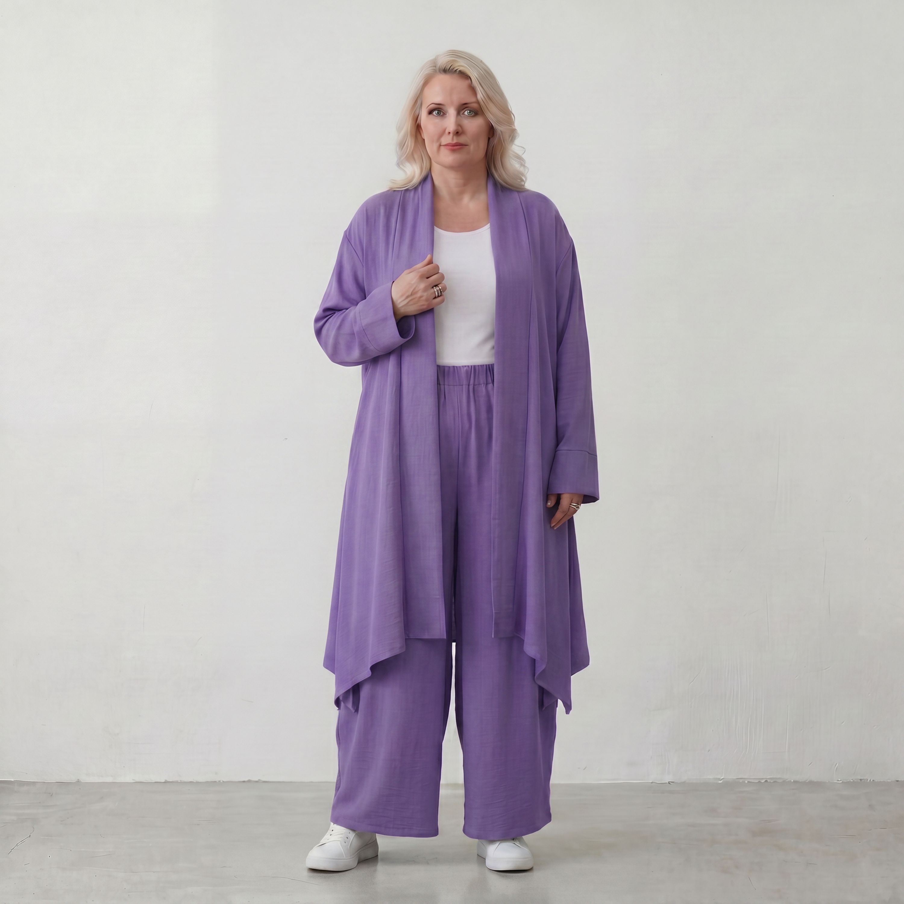 Fliessender Flieder Cardigan im Lagenlook Oversize leicht und zeitlos elegant weich zart