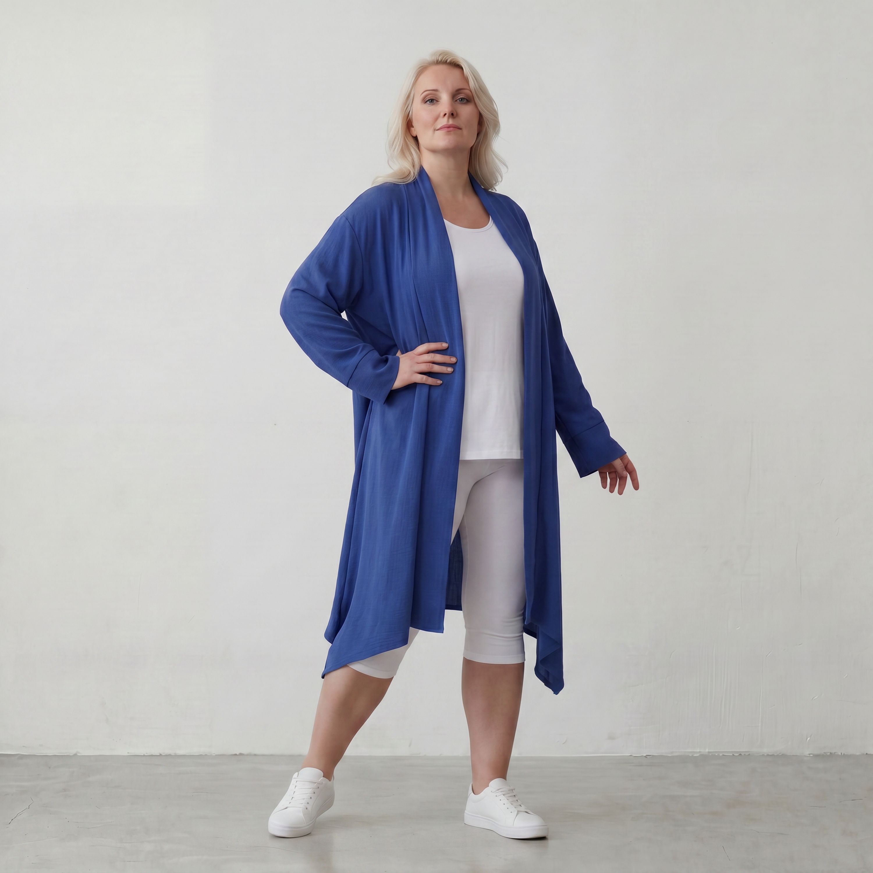 Fliessend geschnittener Cardigan Royalblau Leinenoptik Oversize Lagenlook luftig zeitlos