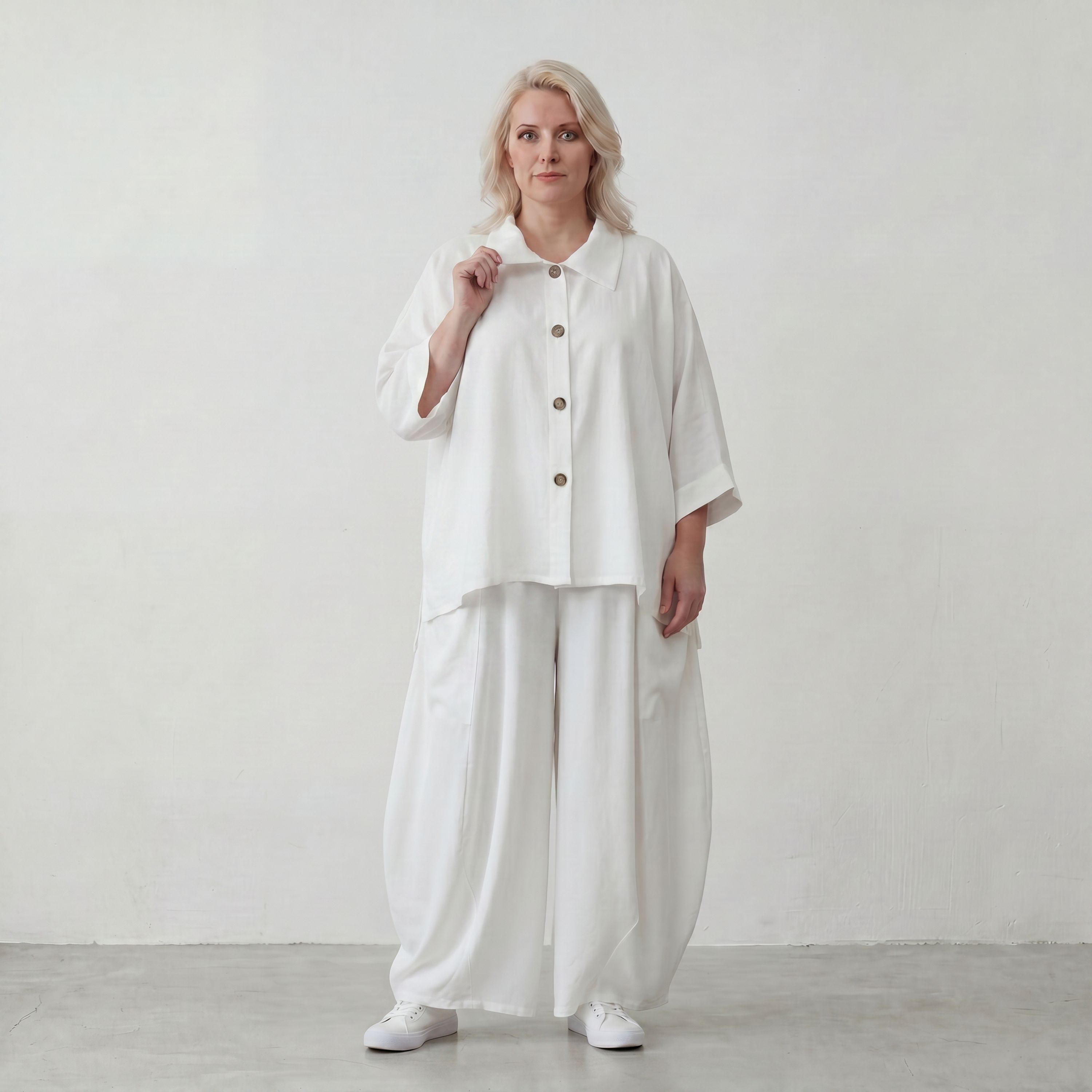 Zeitlose Weiß Leinenoptik Bluse im Oversize Lagenlook leger luftig weich modern stilvoll