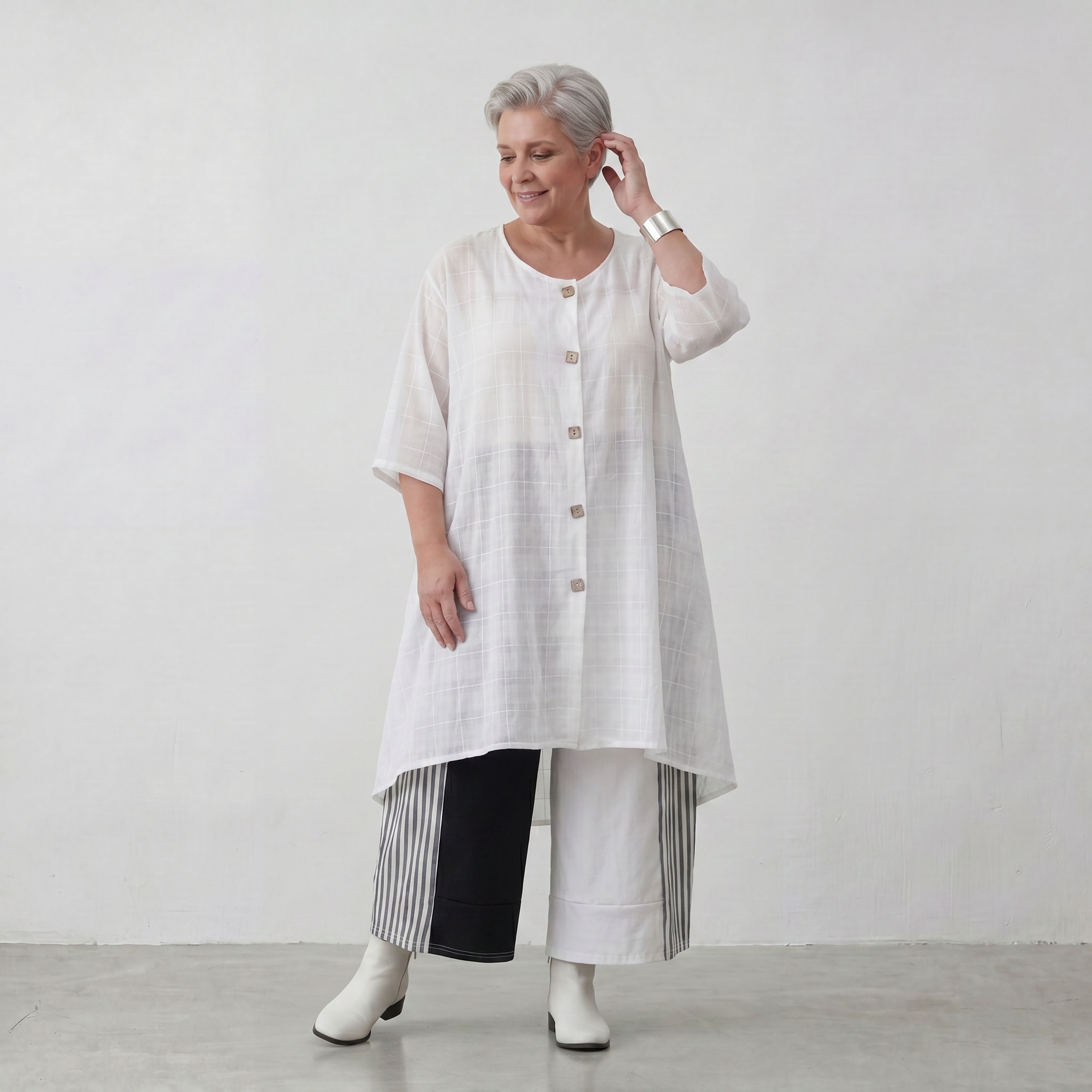 Zeitlose Weiß Baumwolljacke im Lagenlook Oversize A Linie leger modern edel Stil Design