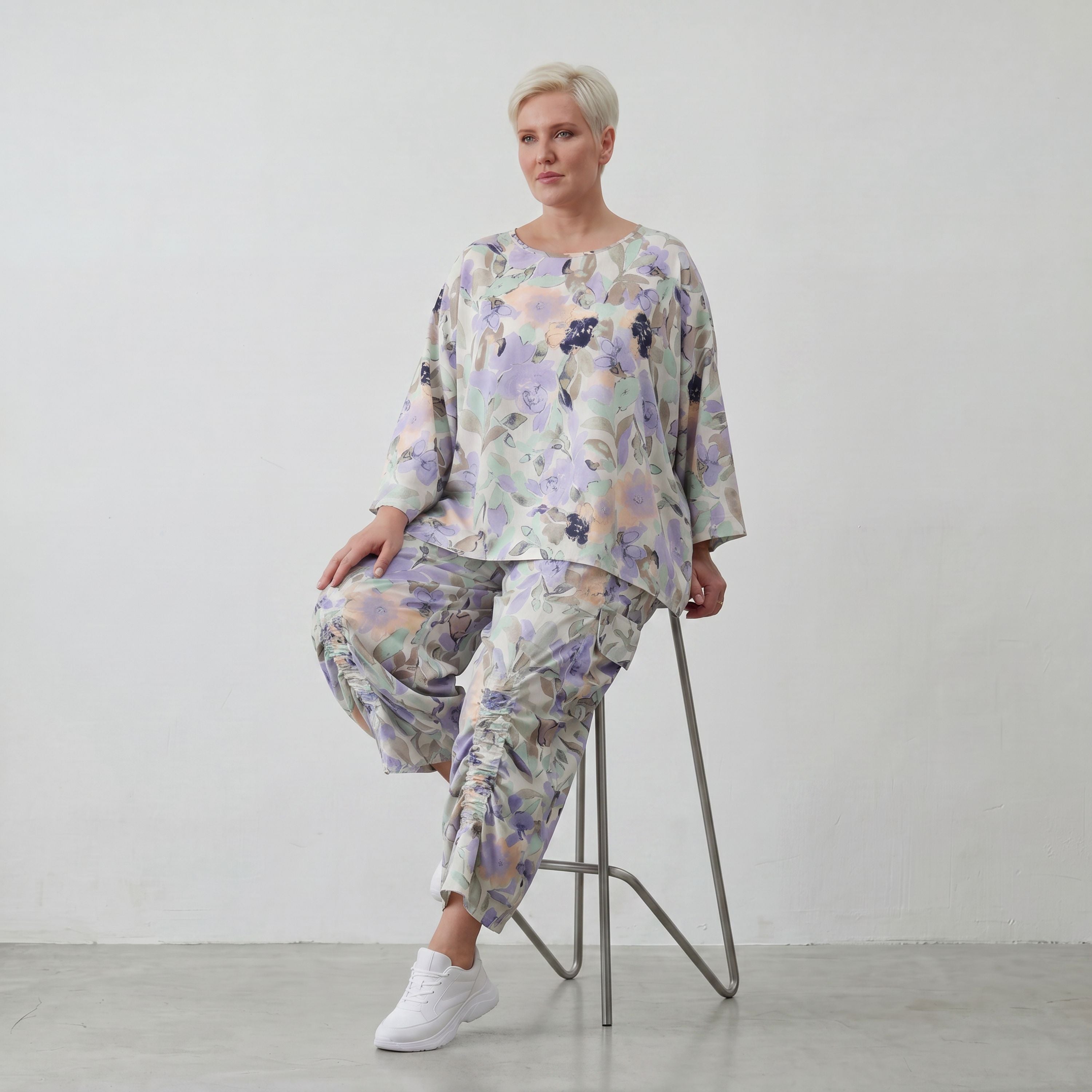 Oversized Shirt in Leinenoptik mit asymmetrischem Saum in Magnolia für lässige Sommertage