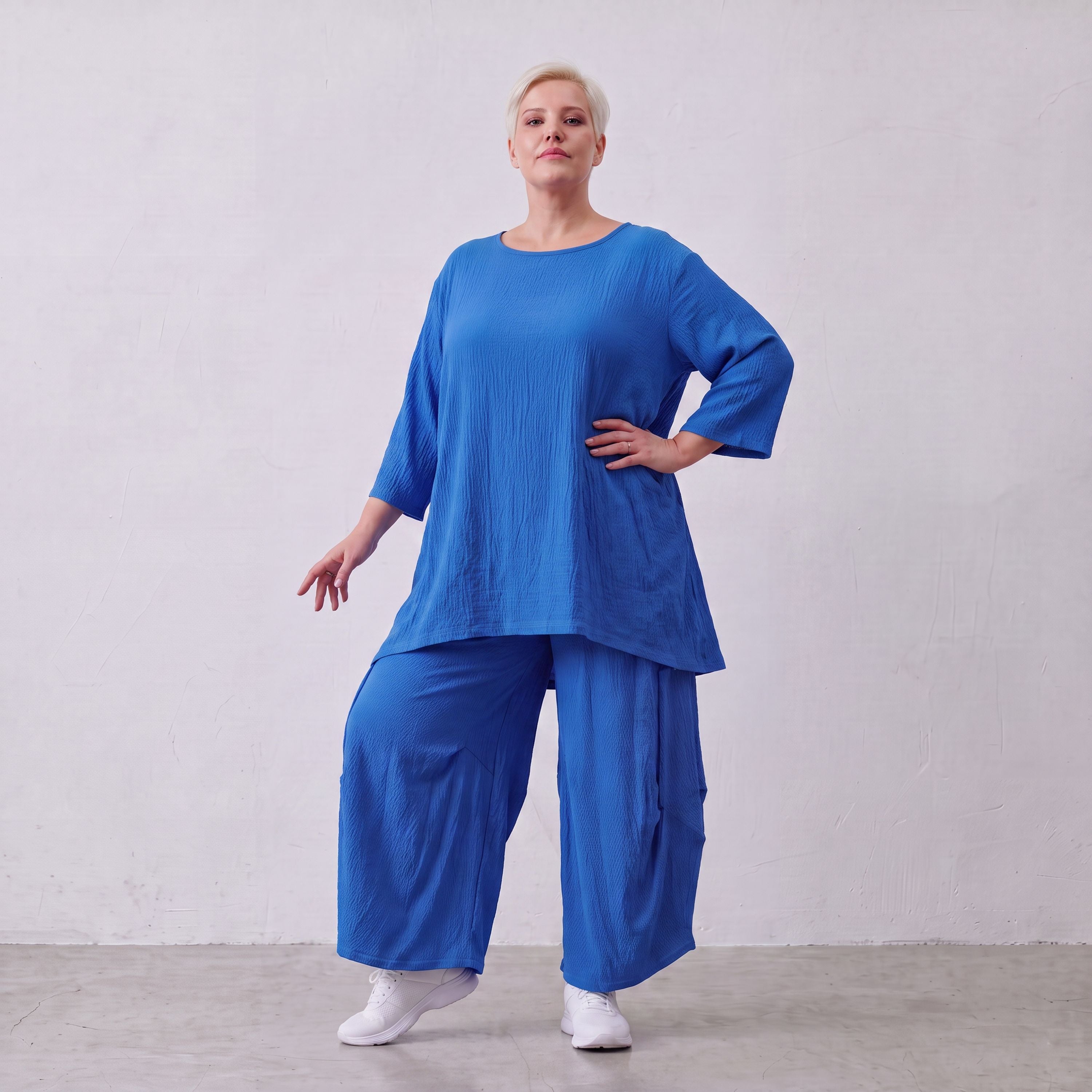 Damen Hose Lagenlook Viskose Royalblau, Ballonschnitt, Flügeltaschen, Oversize große Größen – AKH Fashion