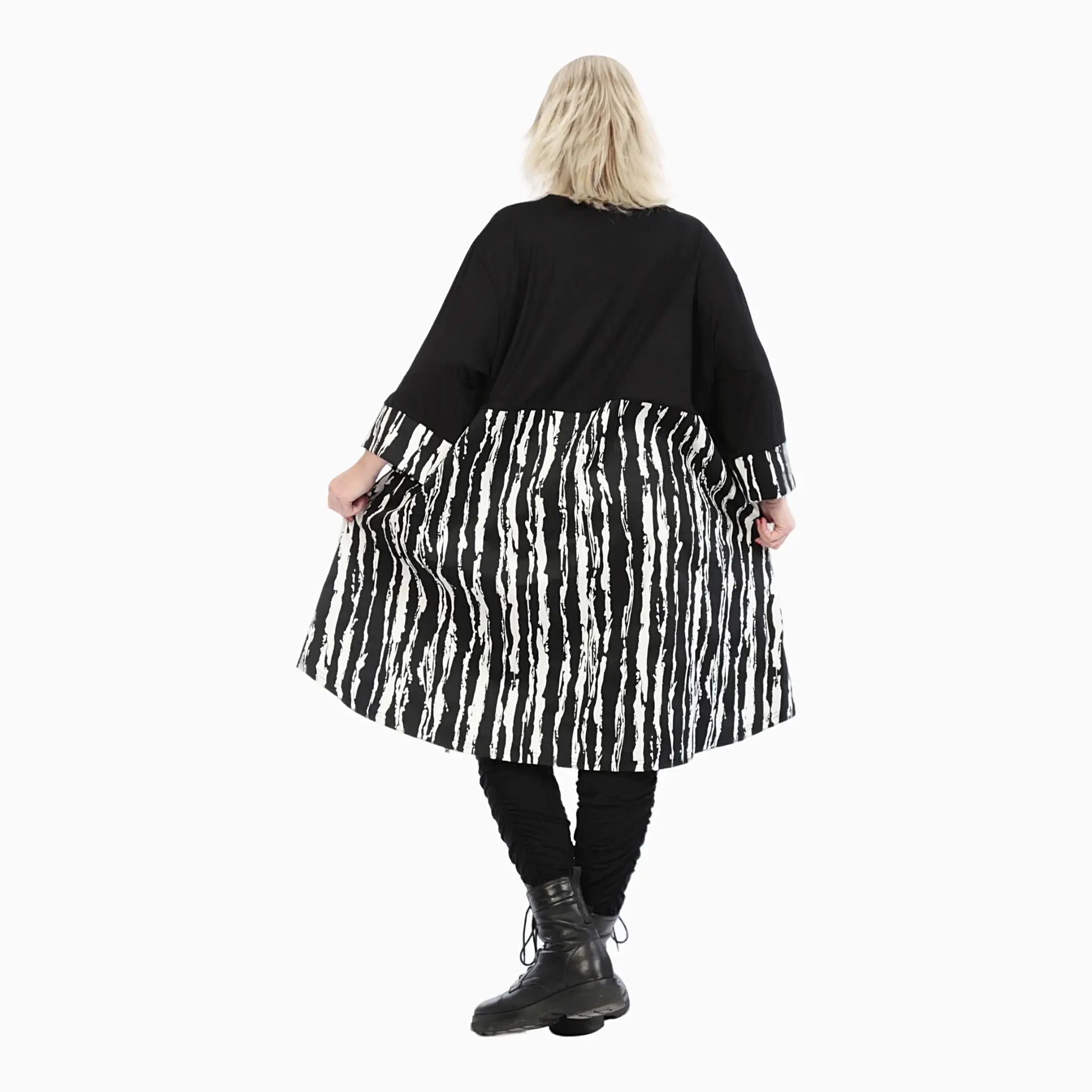  A-Form Shirt mit V-Ausschnitt und Halbärmel in Plus Size für einen eleganten Lagenlook