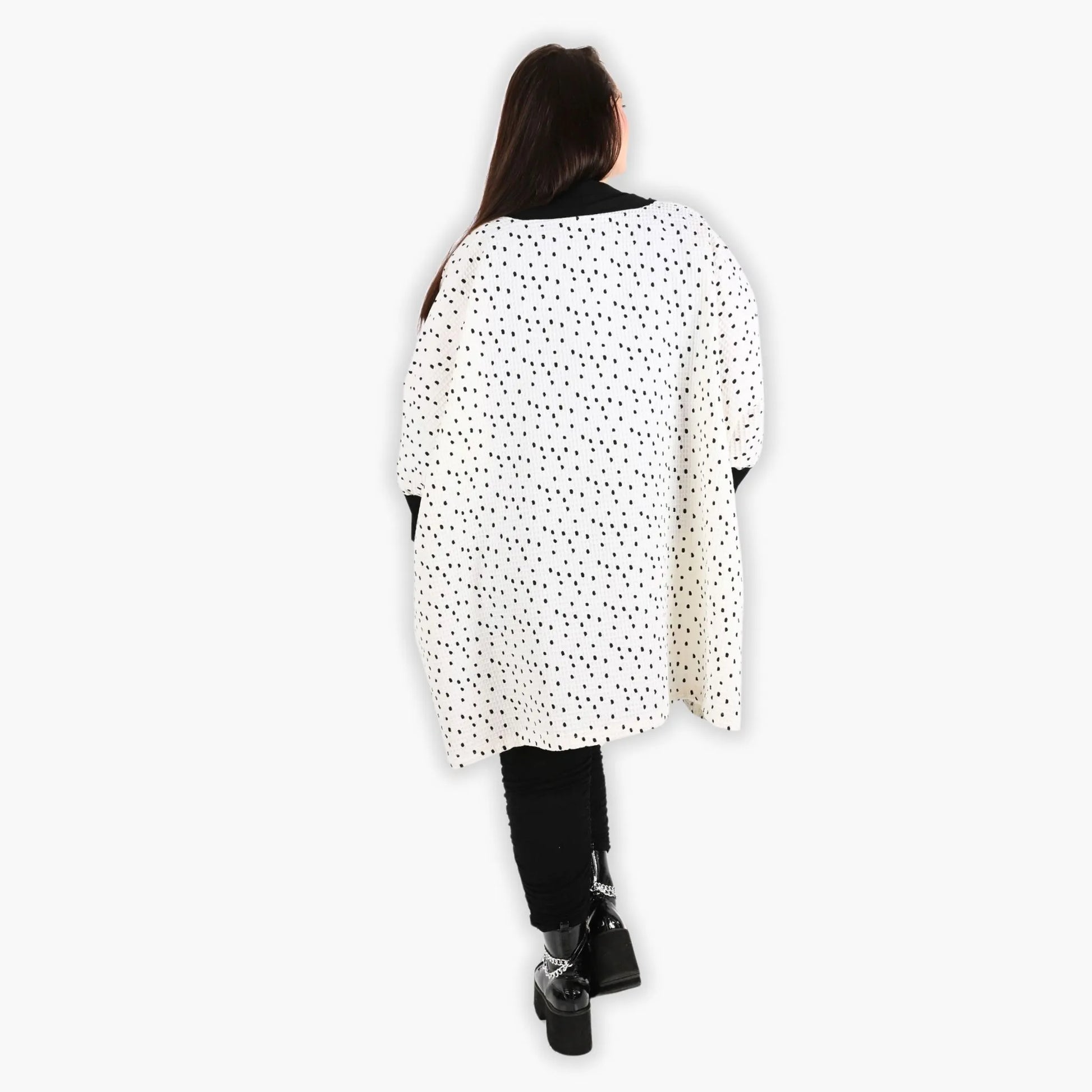  Legerer Cardigan im Lagenlook aus 100% Baumwolle mit Punkten und Waffeloptik für Plus Size Fashion