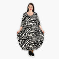  Ballonkleid von AKH Fashion aus Viskose, 1290.01926, Schwarz-Ecru, Abstrakt, Schick