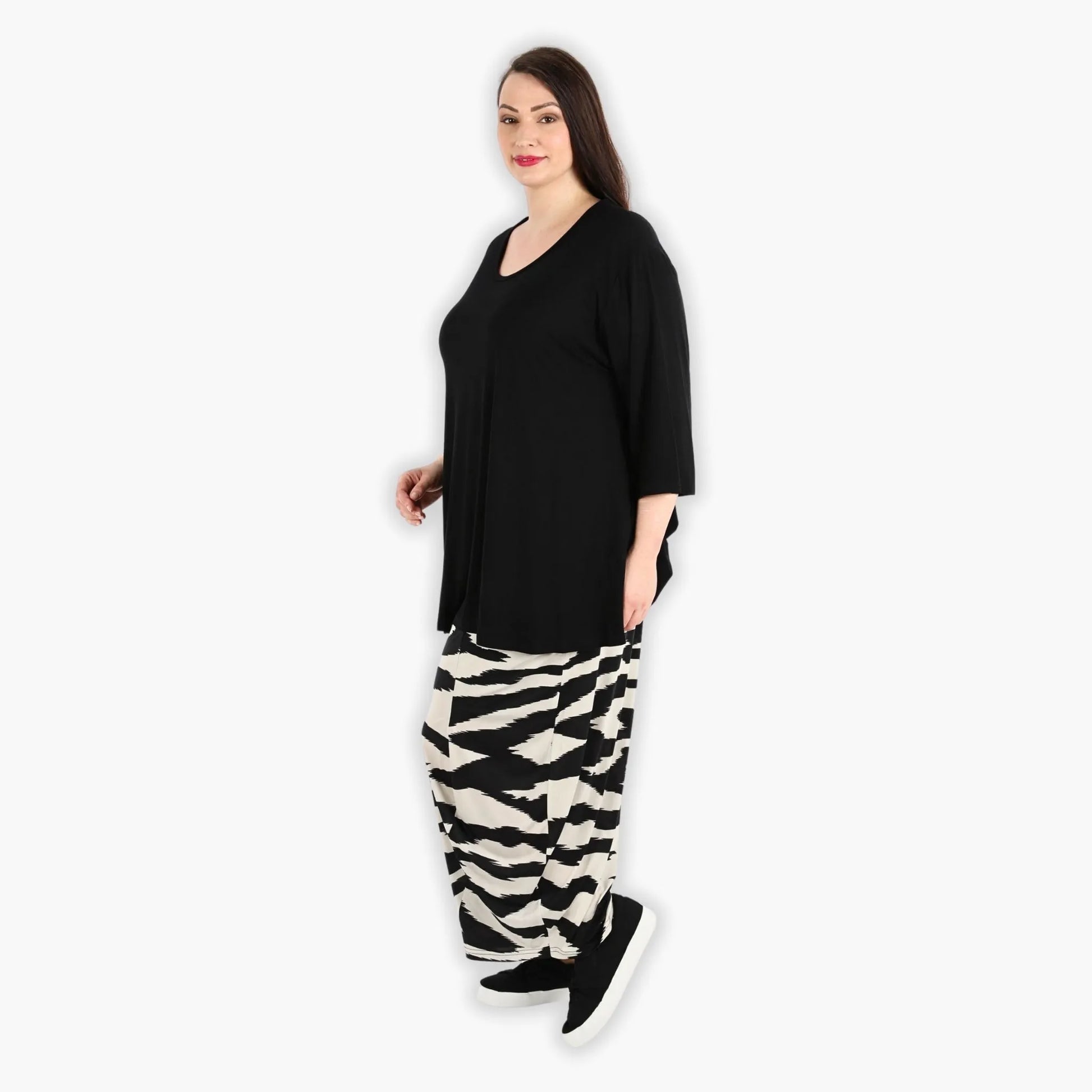  Ballonhose im Ecru-Schwarz-Zebra-Design aus glattem Viskose-Slinky mit bequemem Stretch-Bund