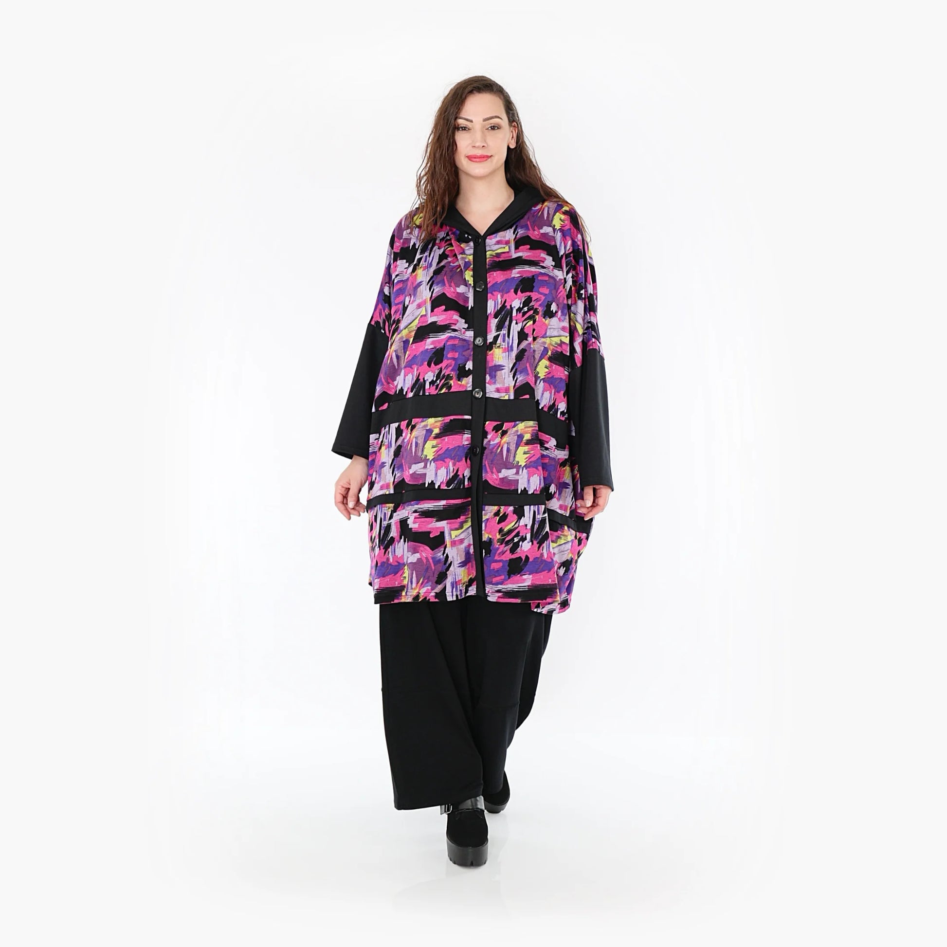  Helle Fuchsia Oversize-Jacke aus feinem Jacquard-Material mit Kapuze und praktischen Taschen für Curvy Fashion