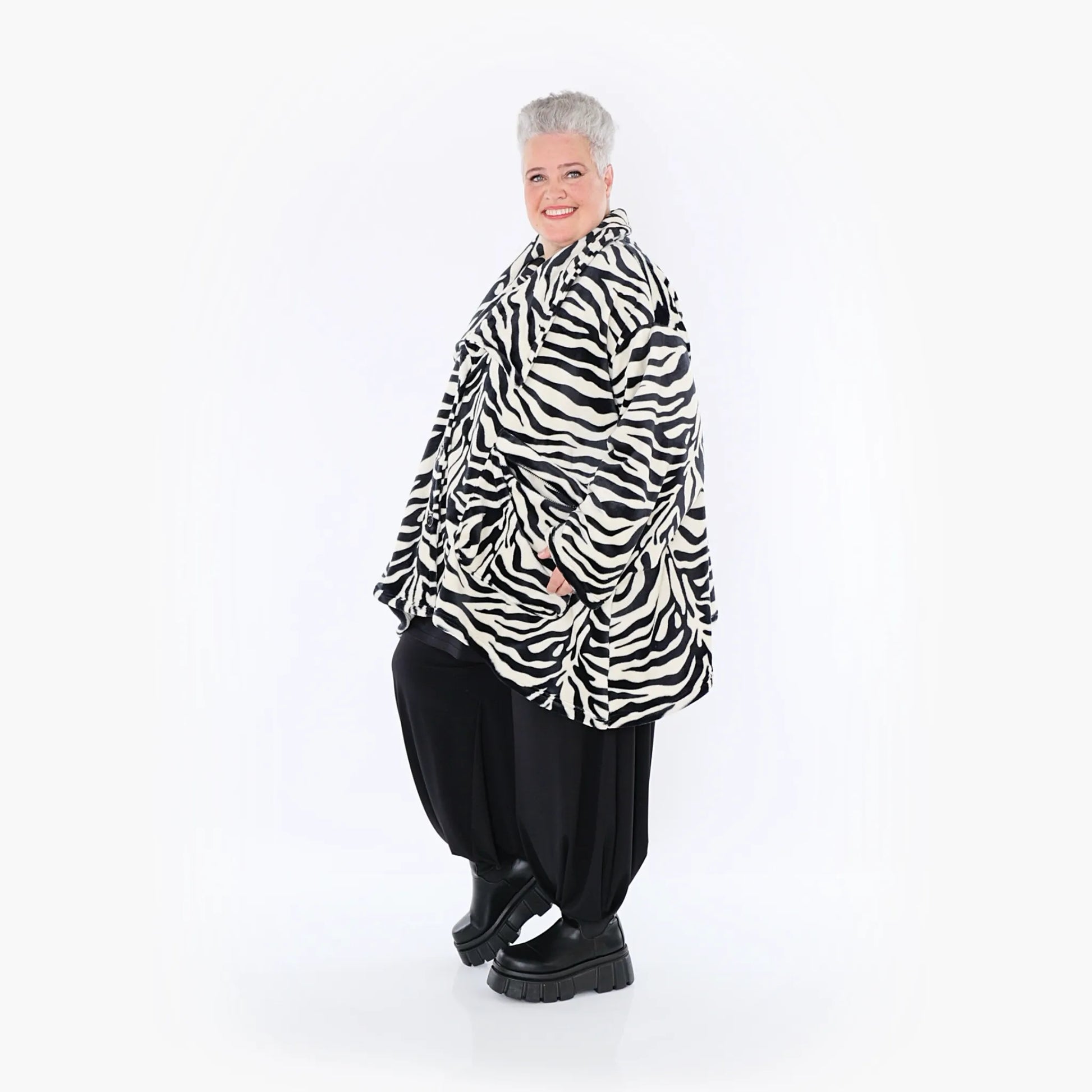  A-Form Jacke von AKH Fashion aus Polyester, 1401.06749, Ecru-Schwarz, Zebra, Schick