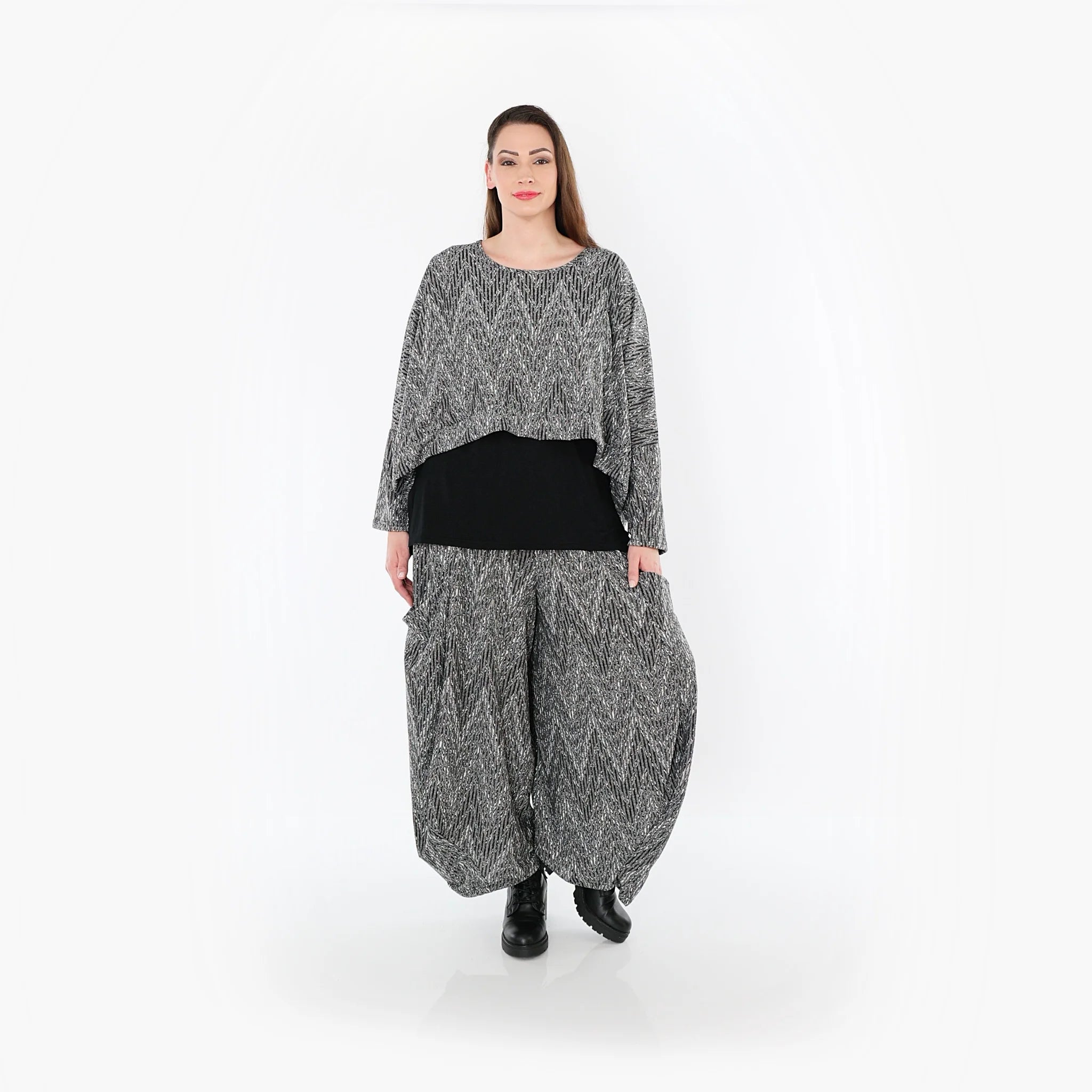  AKH Fashion Überwurf in kastiger Form, aus Materialmix, 1526.07011, Grau/Schwarz/Weiß