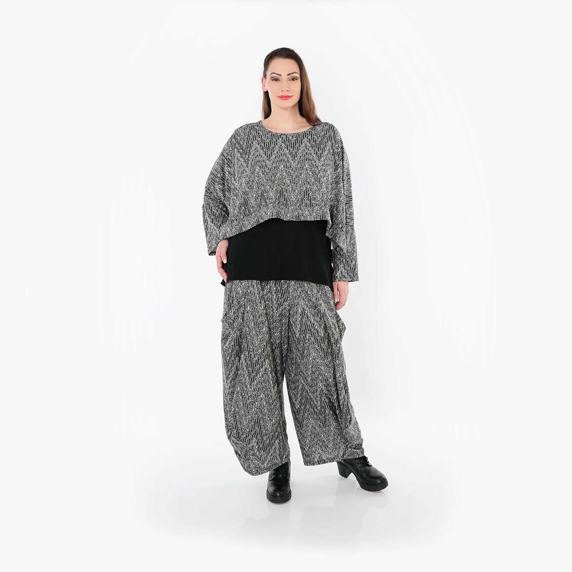  AKH Fashion Überwurf in kastiger Form, aus Materialmix, 1526.07011, Grau/Schwarz/Weiß