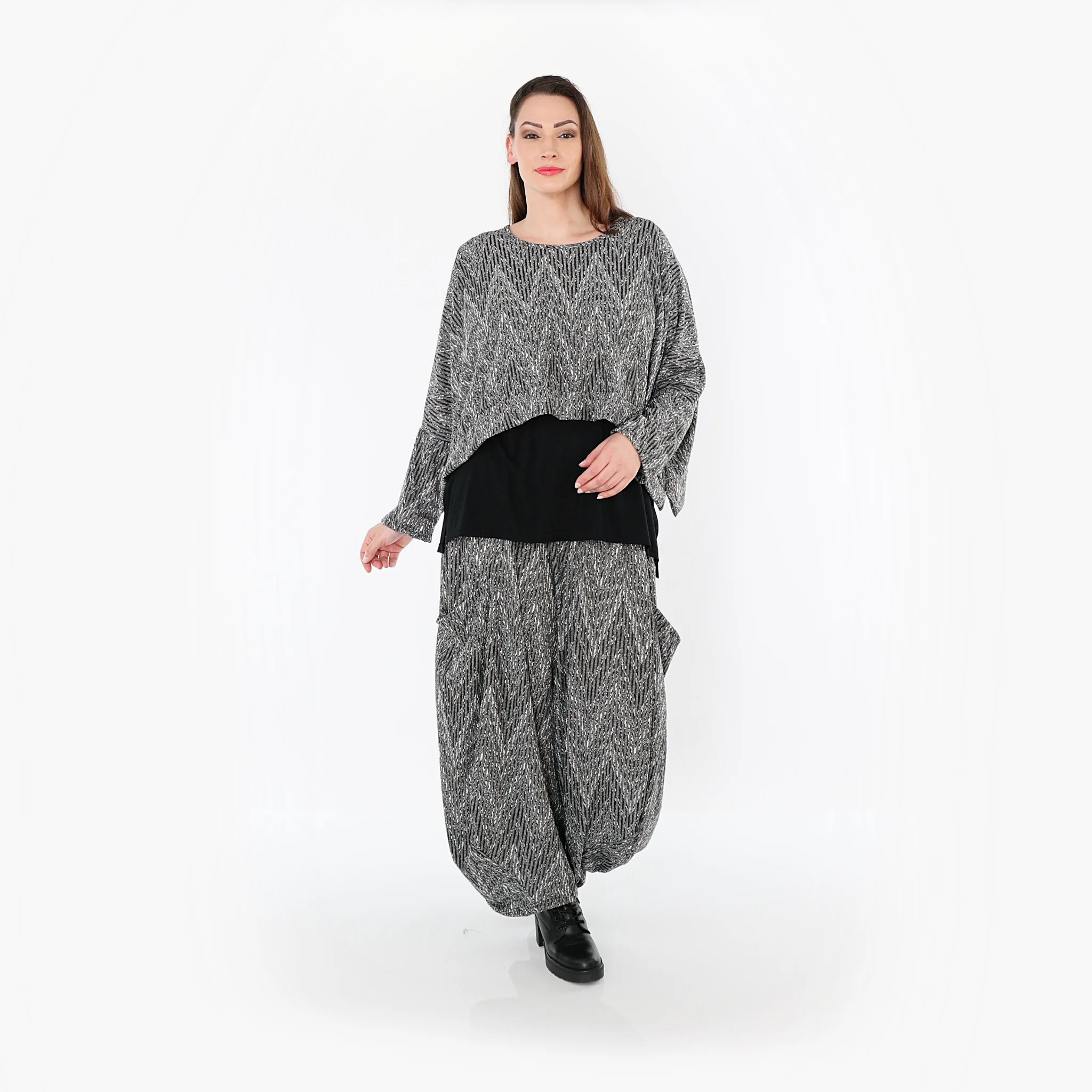  AKH Fashion Überwurf in kastiger Form, aus Materialmix, 1526.07011, Grau/Schwarz/Weiß
