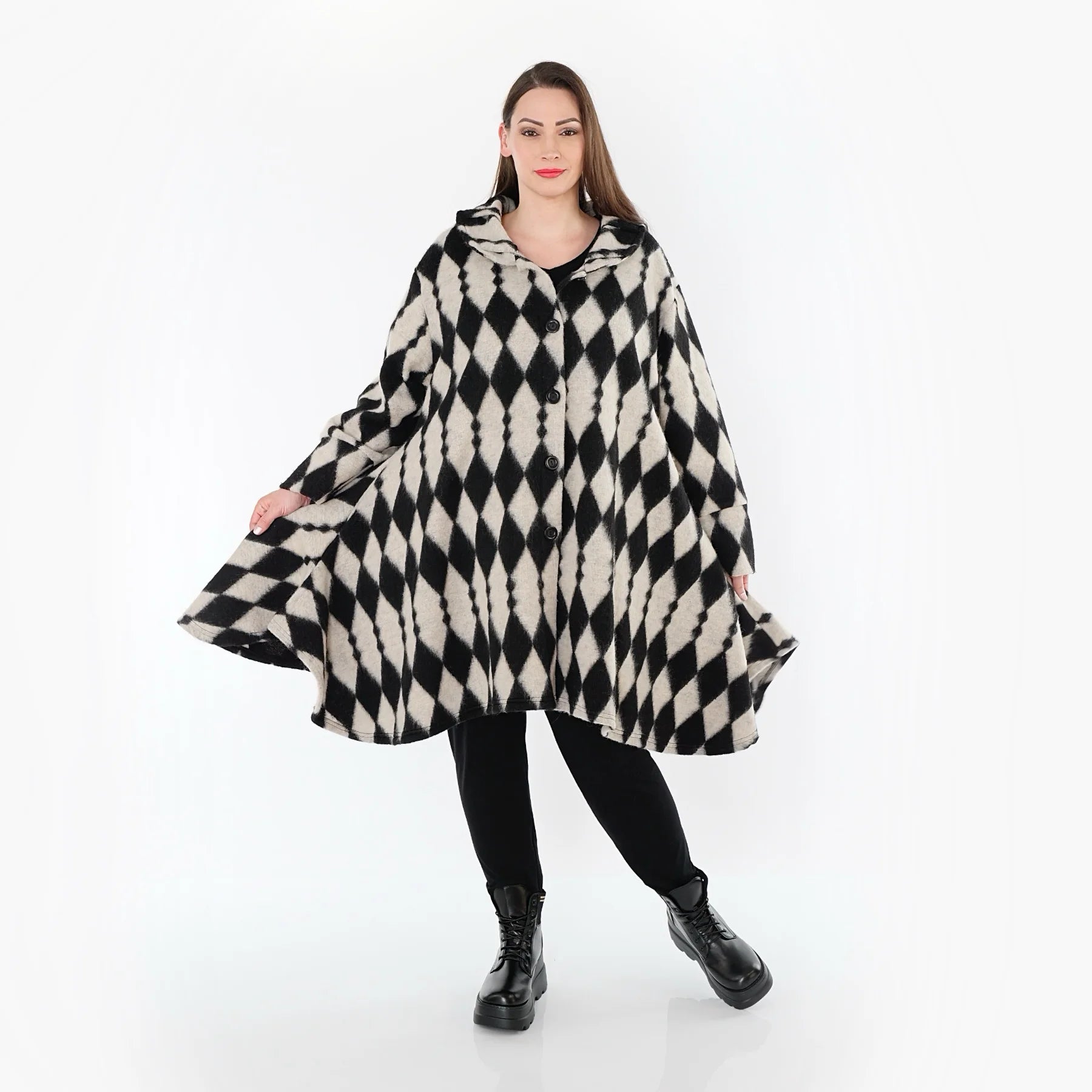  Jacke von AKH Fashion aus Materialmix, 1538.05458, Ecru/Schwarz, Raute, Ausgefallen