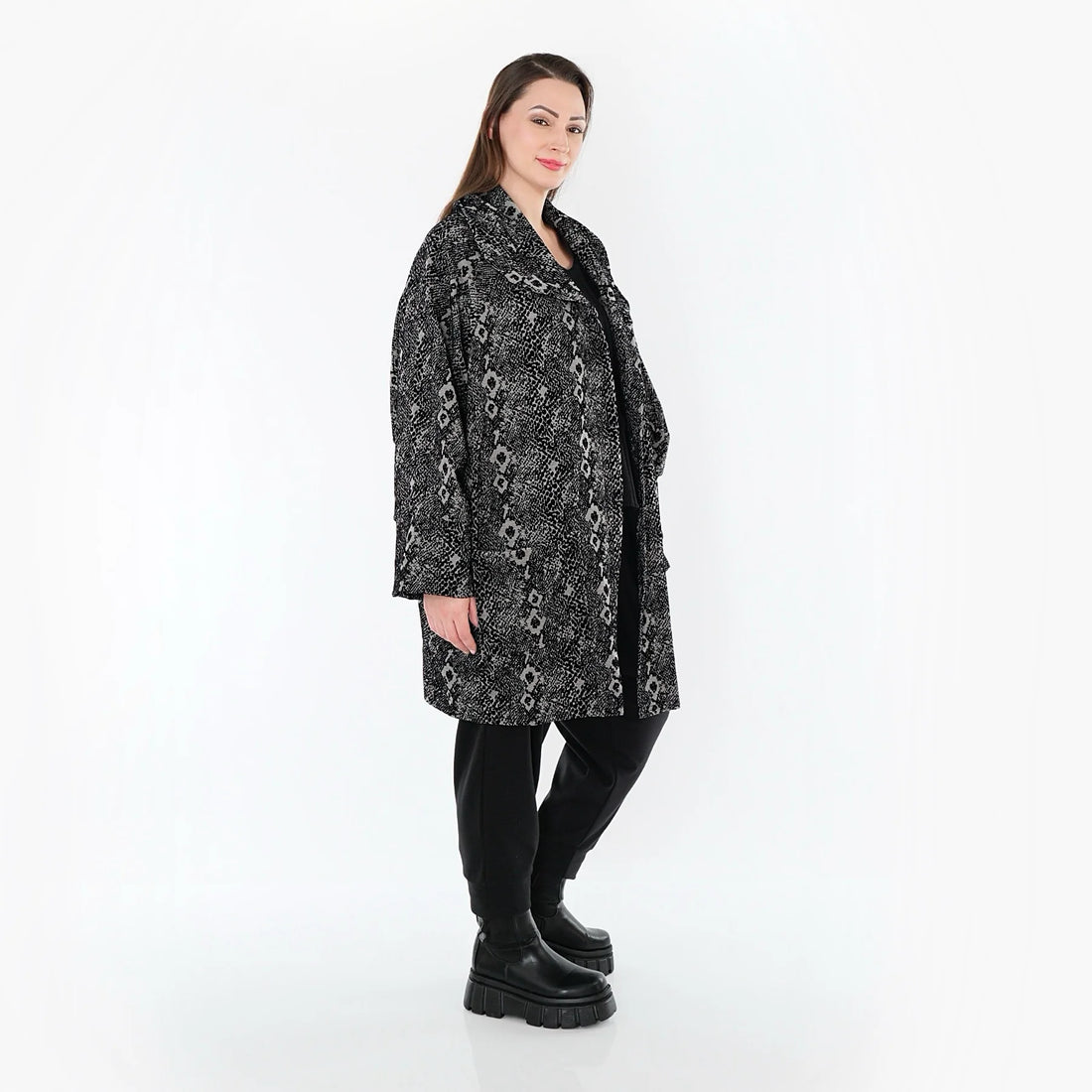  AKH Fashion Jacke in kastiger Form, aus Materialmix, 1541.06517, Grau/Schwarz, Reptil