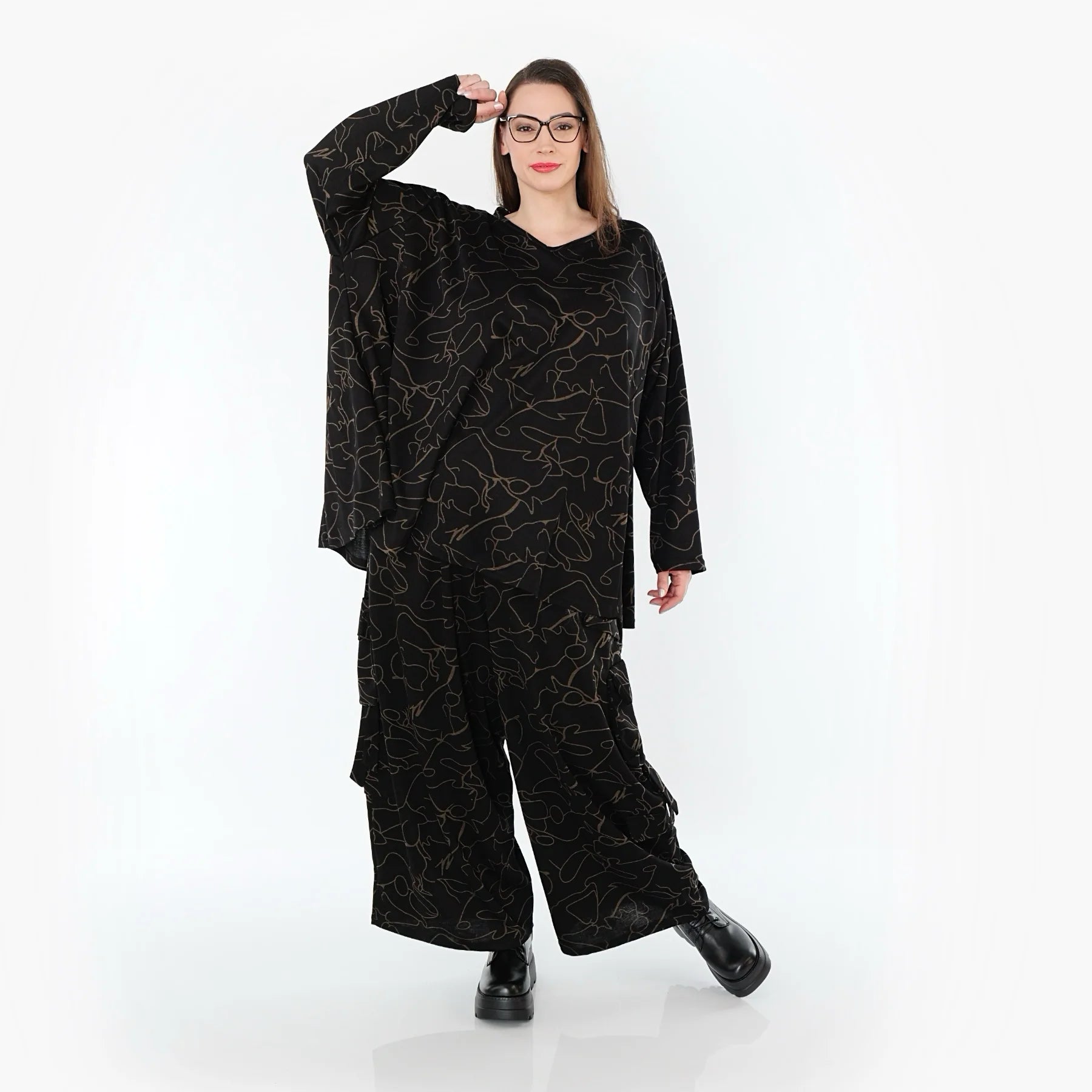  A-Form Bigshirt von AKH Fashion aus Viskose, 1545.00593, Schwarz/Braun, Kringel, Ausgefallen
