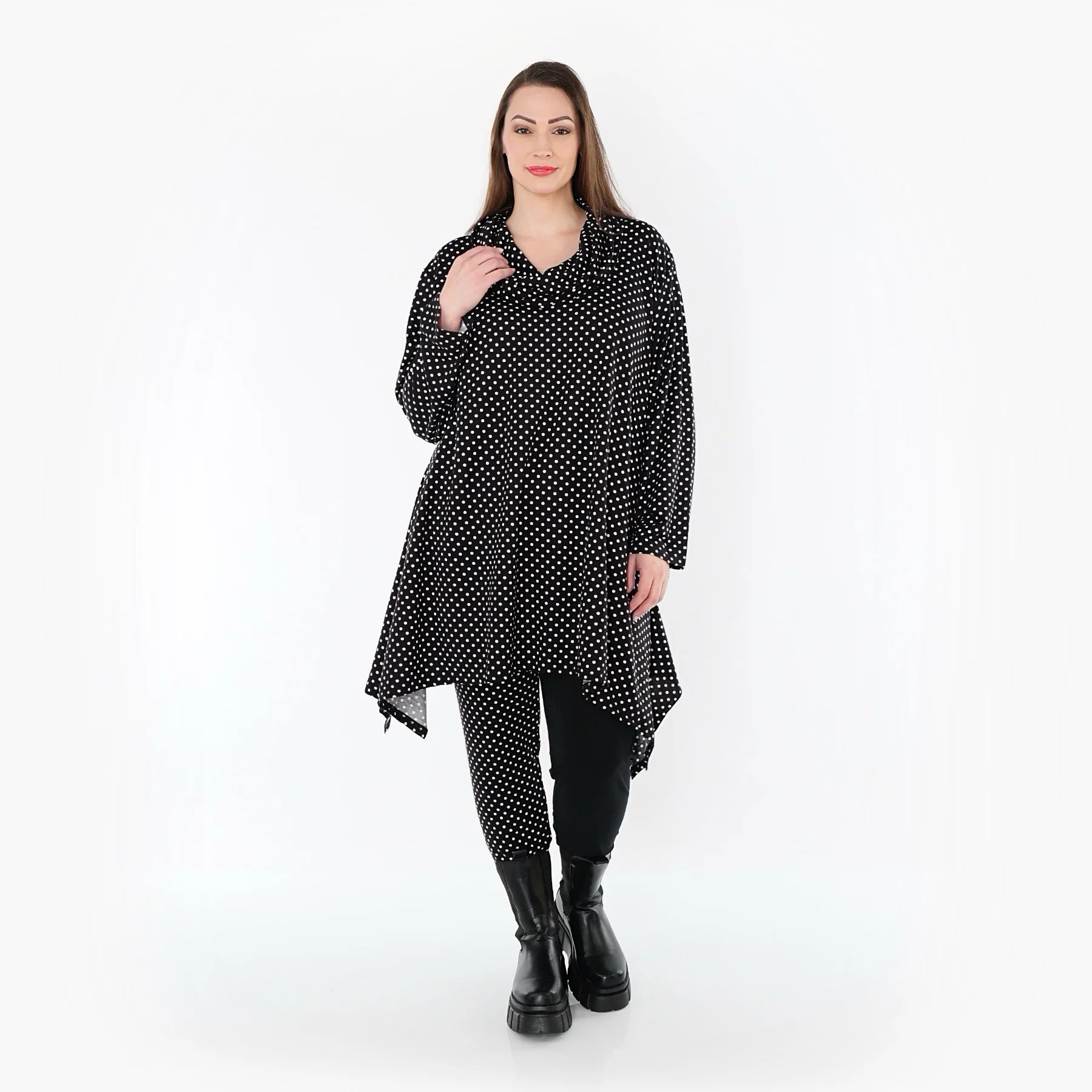 A-Form Bigshirt von AKH Fashion aus Viskose, 1557.03371, Schwarz/Weiß, Punkte, Ausgefallen
