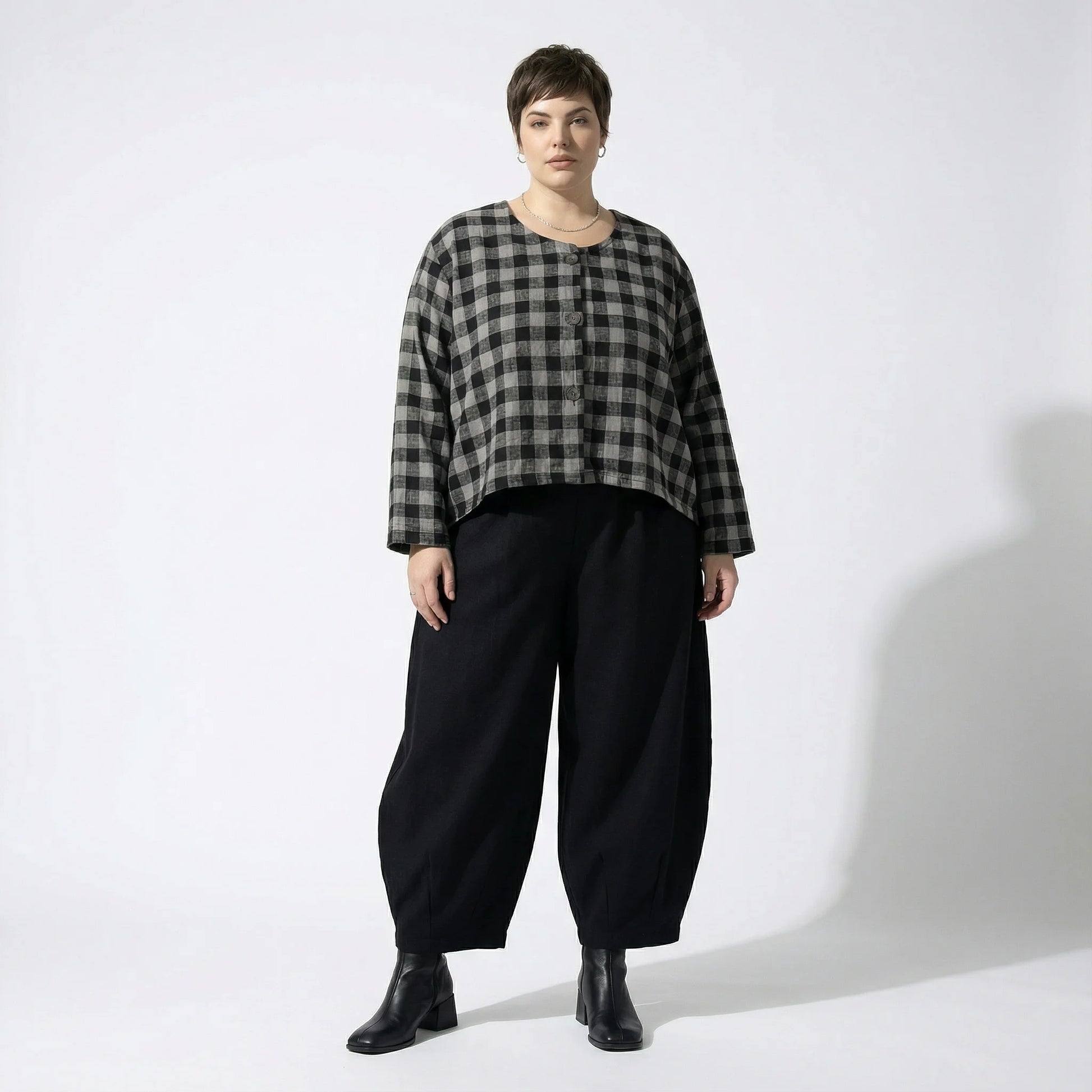  AKH Fashion Jacke in gerundeter Form, aus Polyester, 1562.00130, Grau/Schwarz, Kariert