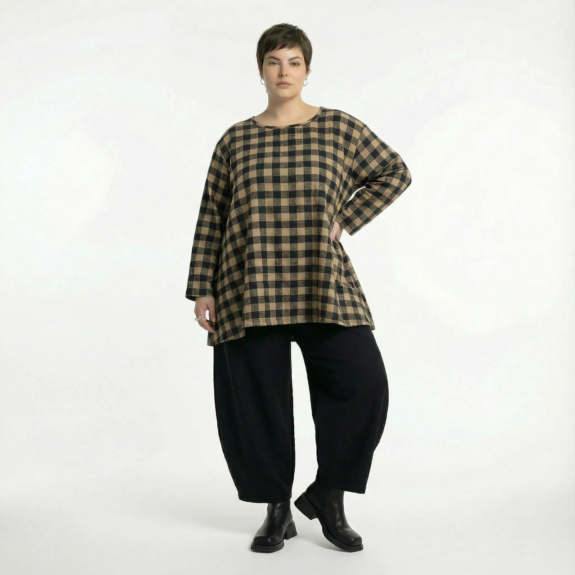  A-Form Bigshirt von AKH Fashion aus Polyester, 1562.00593, Sand/Schwarz, Kariert, Schick