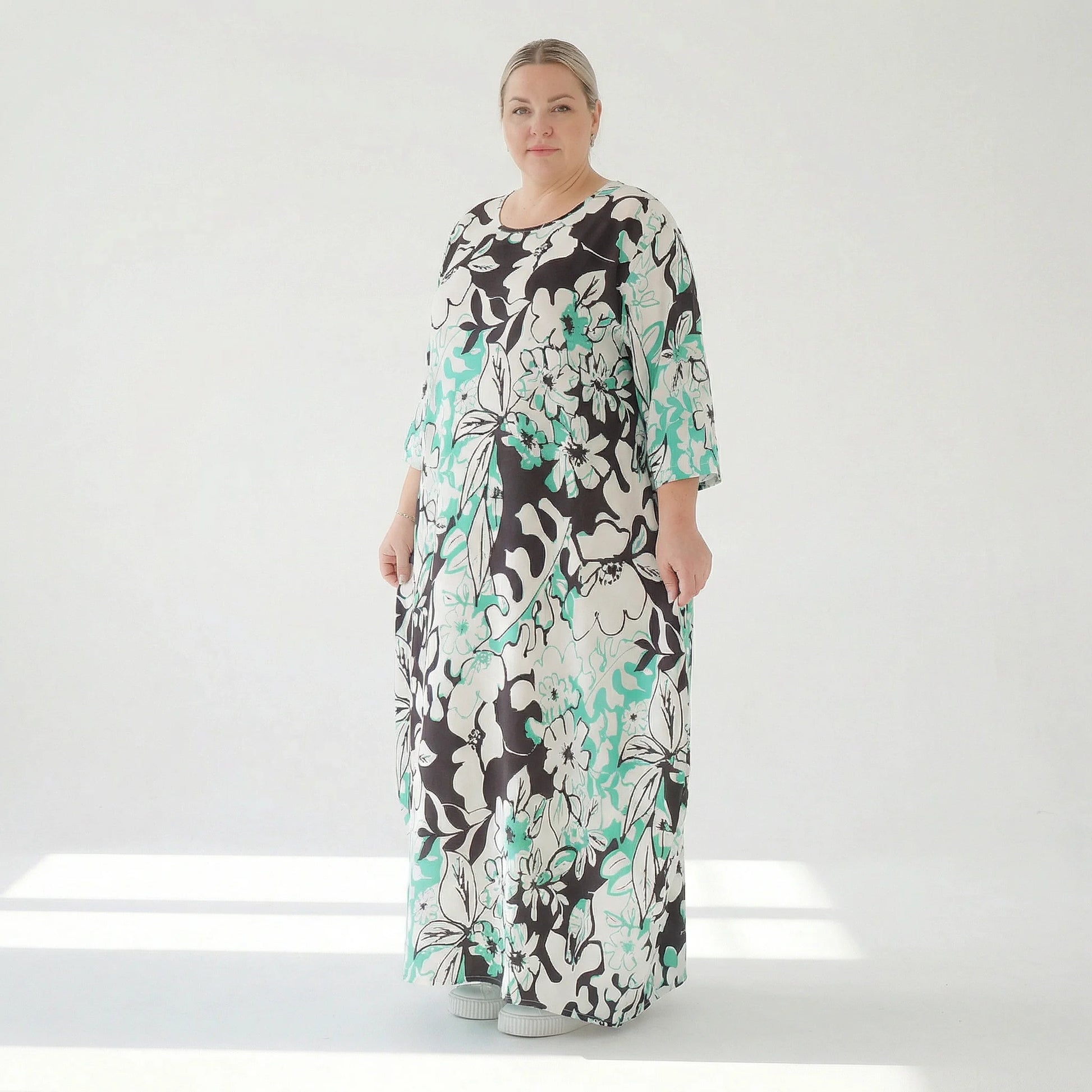  Ballonkleid von AKH Fashion aus Viskose, 1574.01926, Weiß/Schwarz/Grün, Blumen, Schick