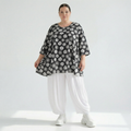 A-Form Bigshirt von AKH Fashion aus Viskose, 1575.00593, Schwarz/Weiß, Blumen, Ausgefallen